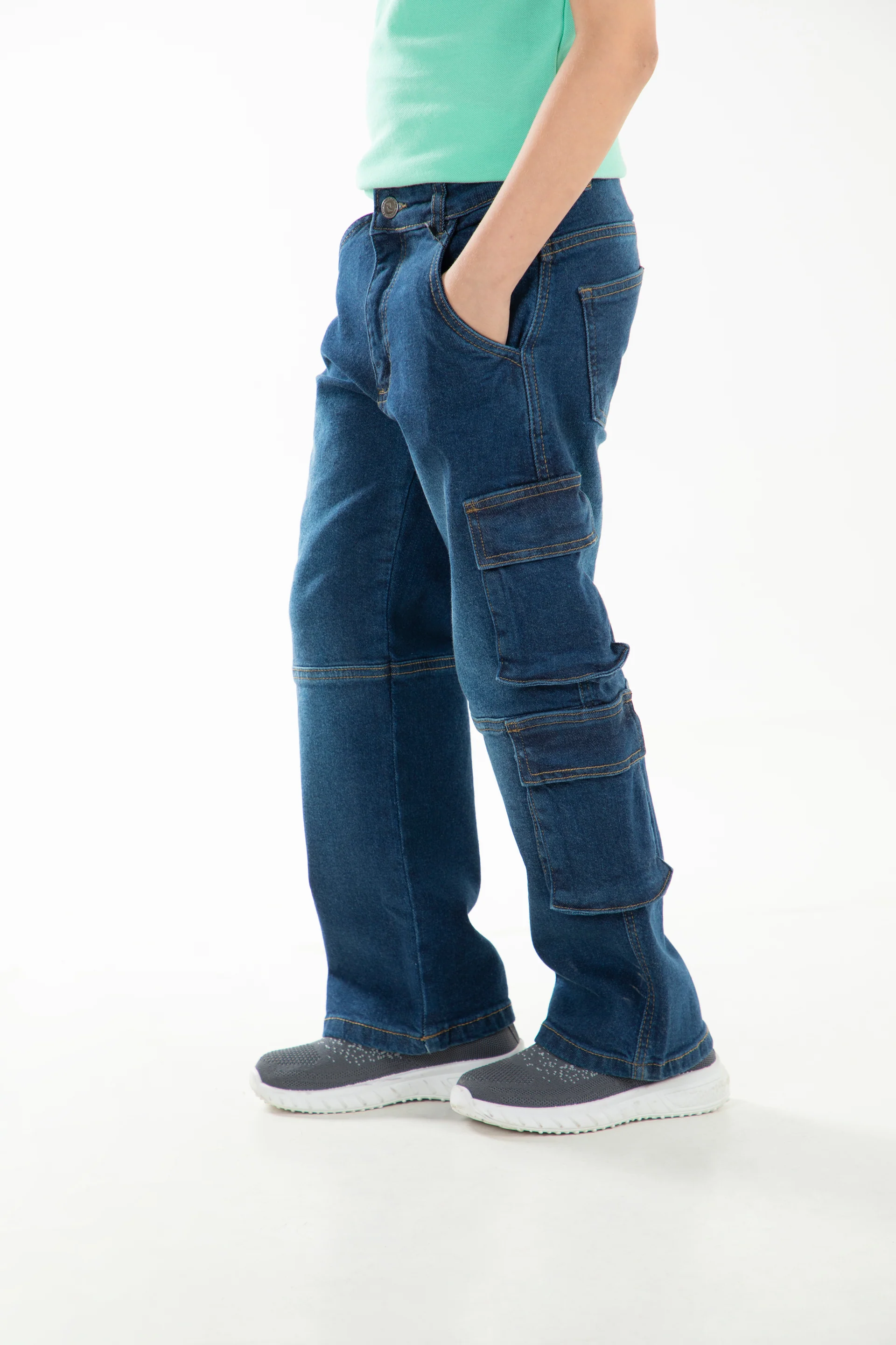 Baggy Cargo Jeans - Image 3