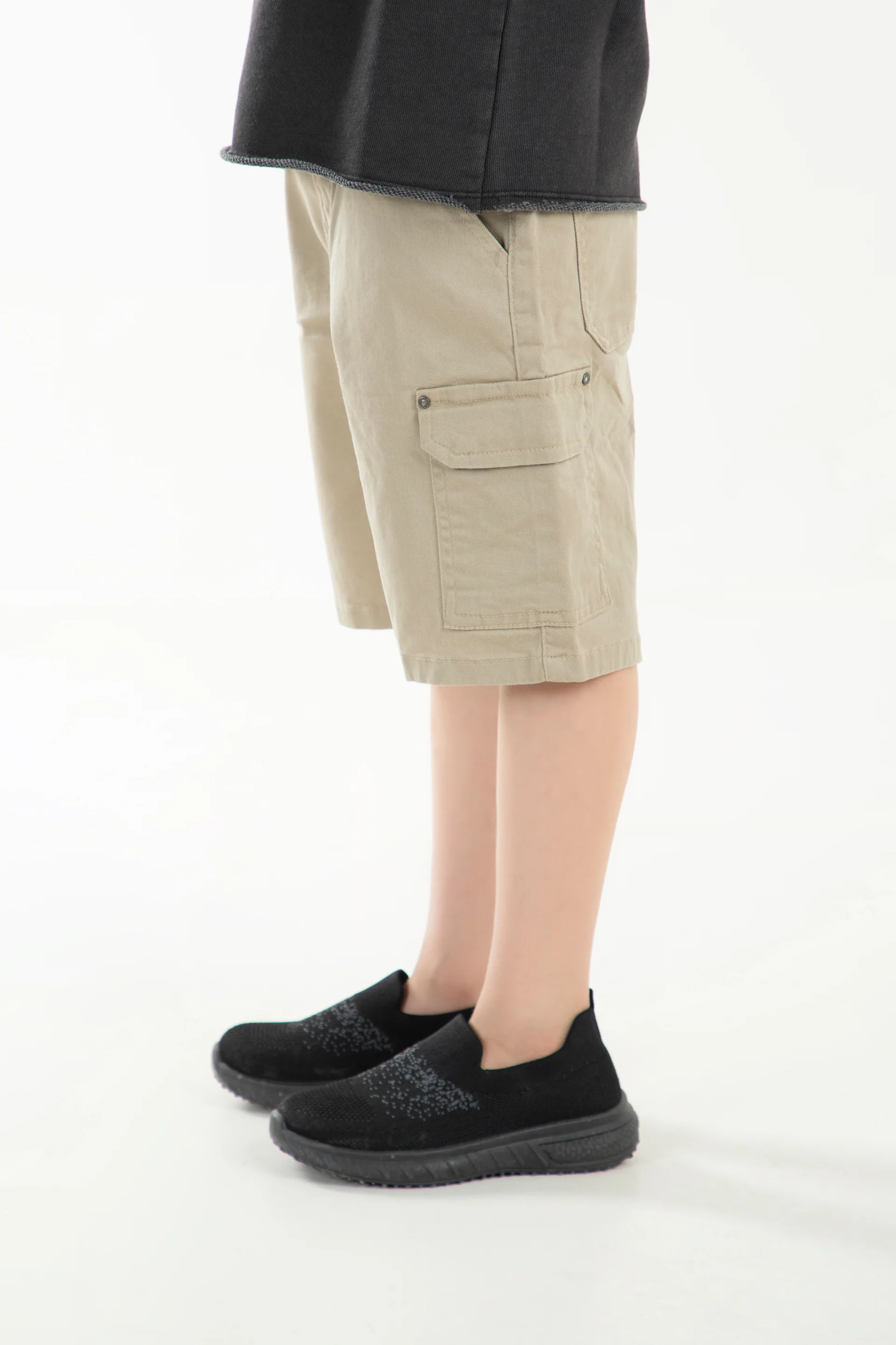 Baggy Cargo Shorts - Image 2