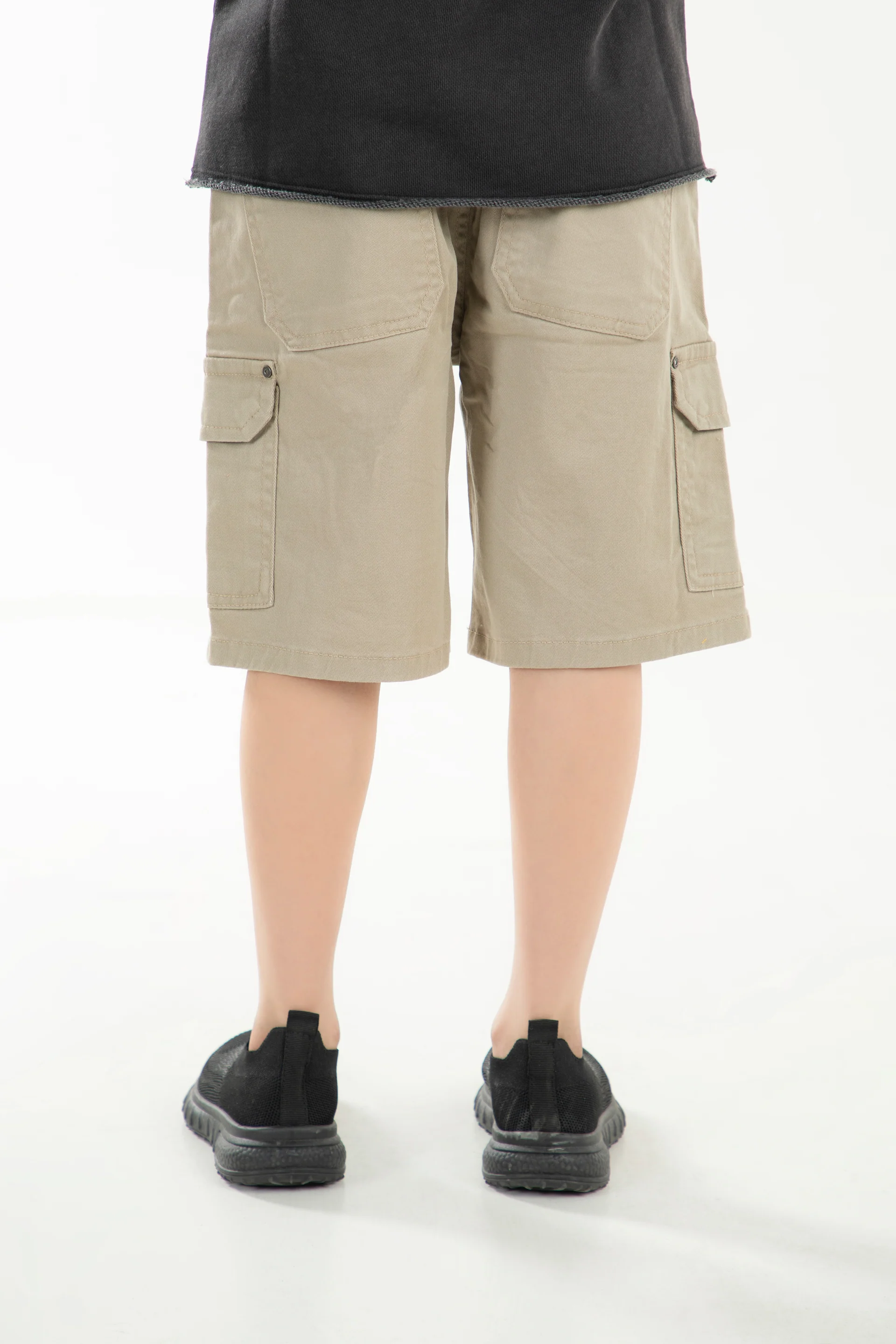 Baggy Cargo Shorts - Image 3