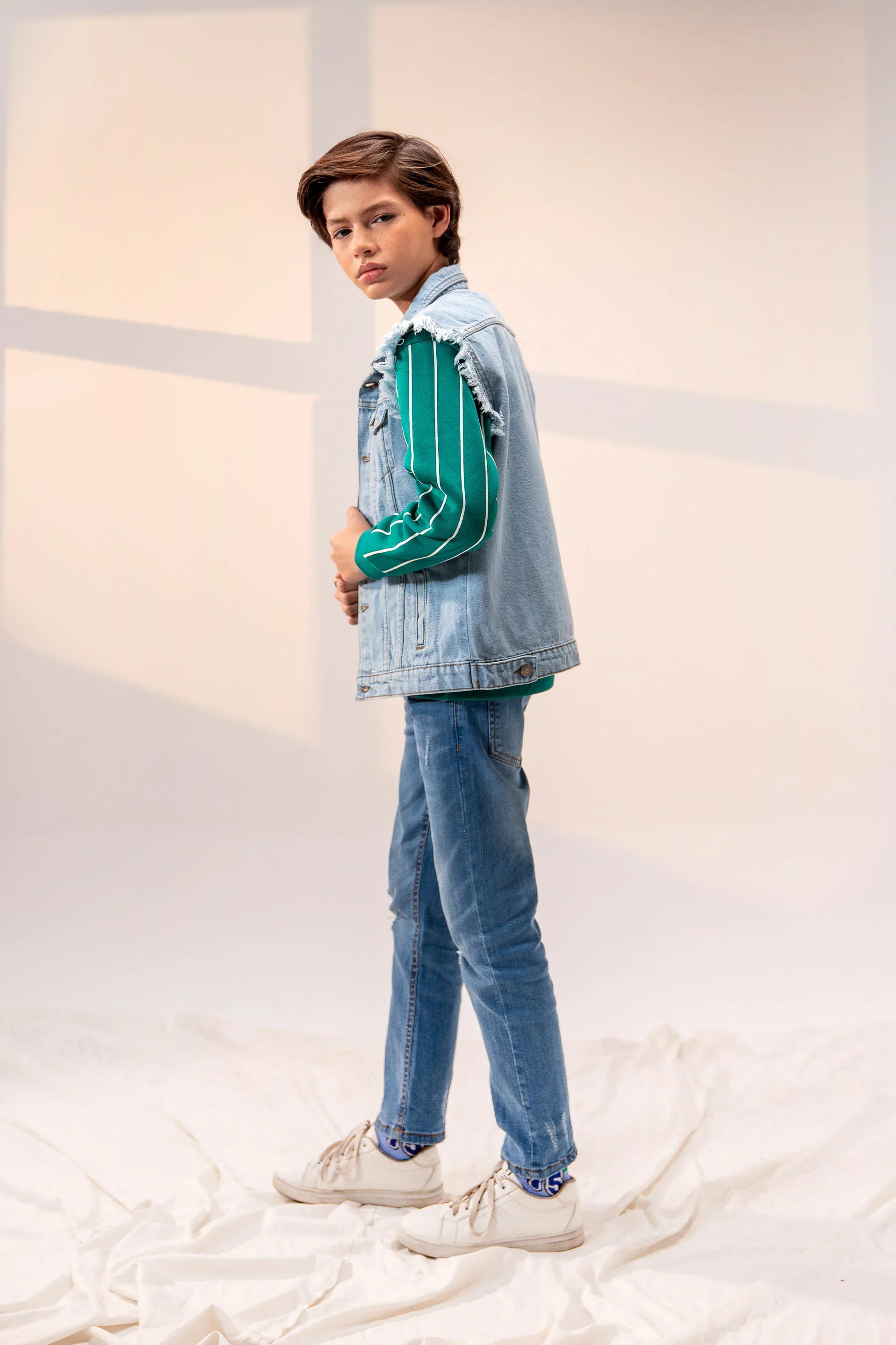 Sleeveless Jacket Blue - Image 4