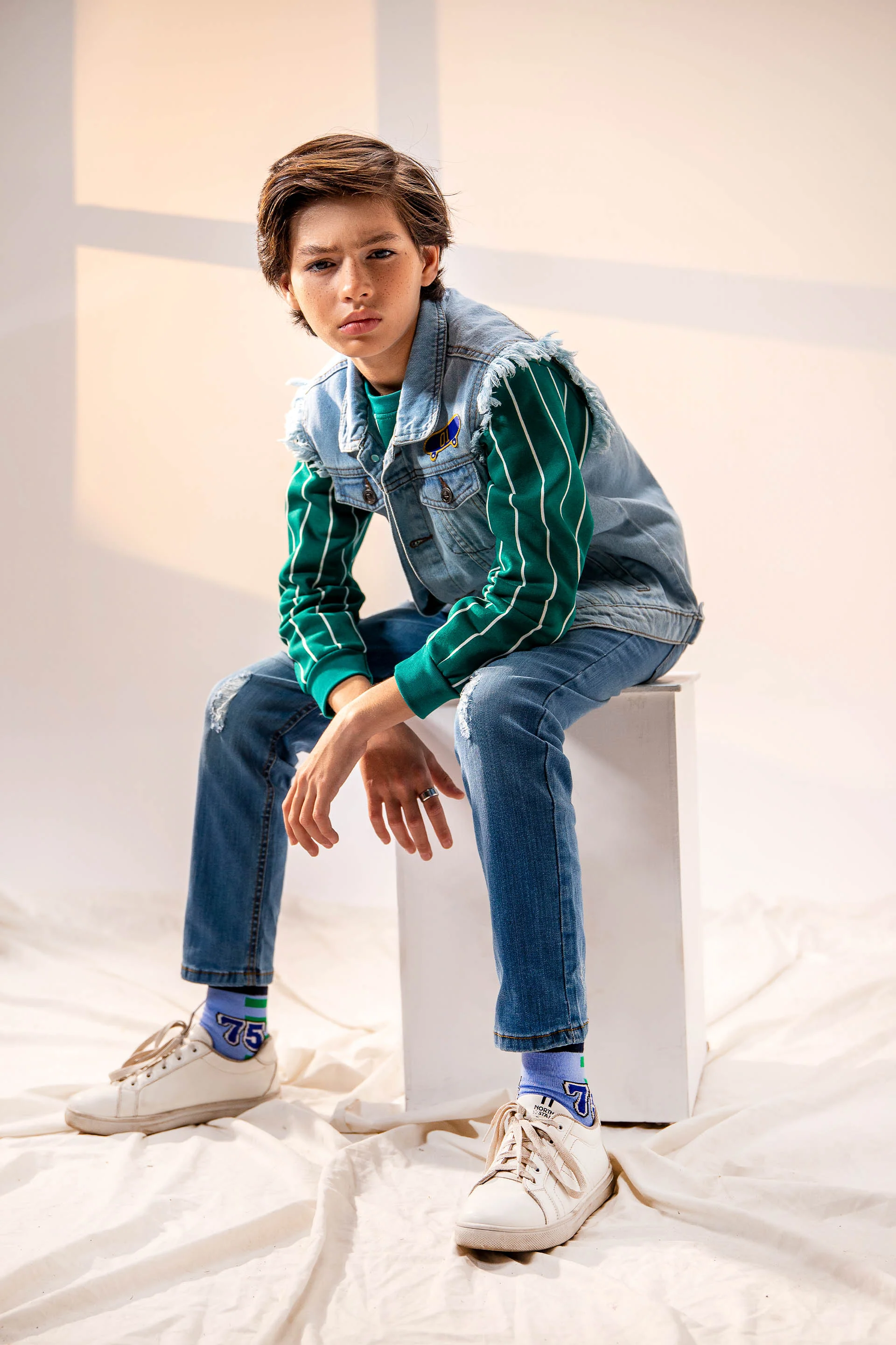Sleeveless Jacket Blue - Image 5