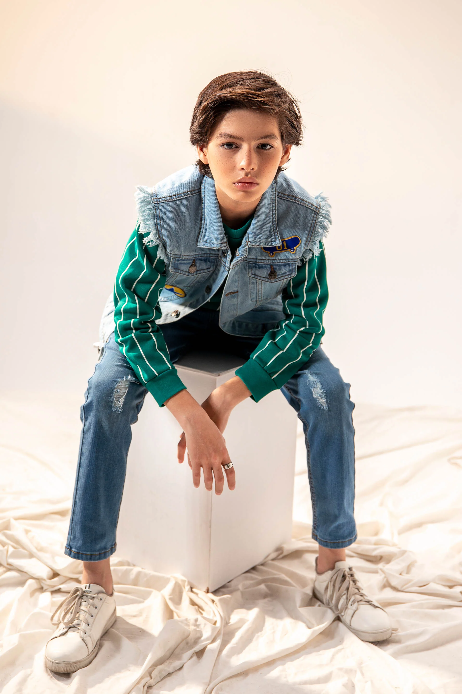 Sleeveless Jacket Blue - Image 6