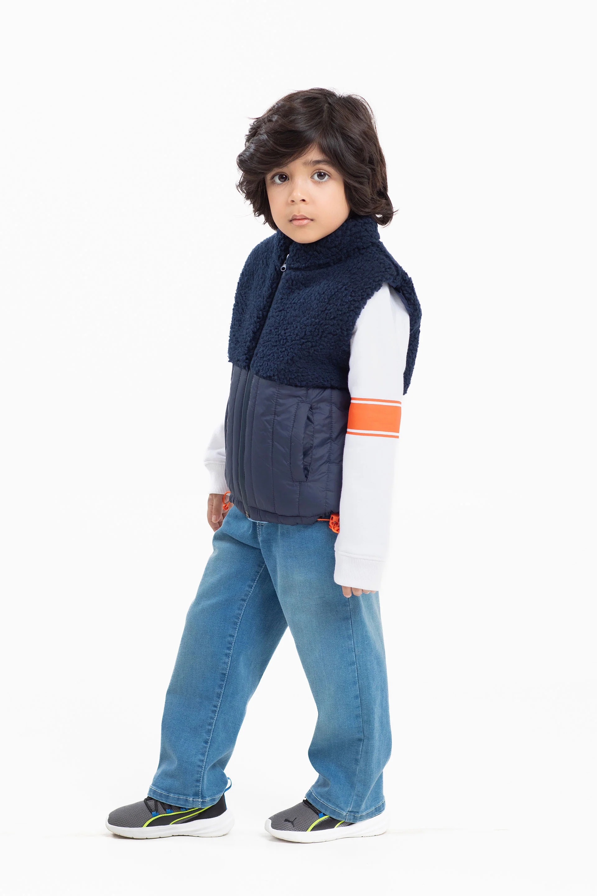 Sleeveless Sherpa Jacket - Image 4