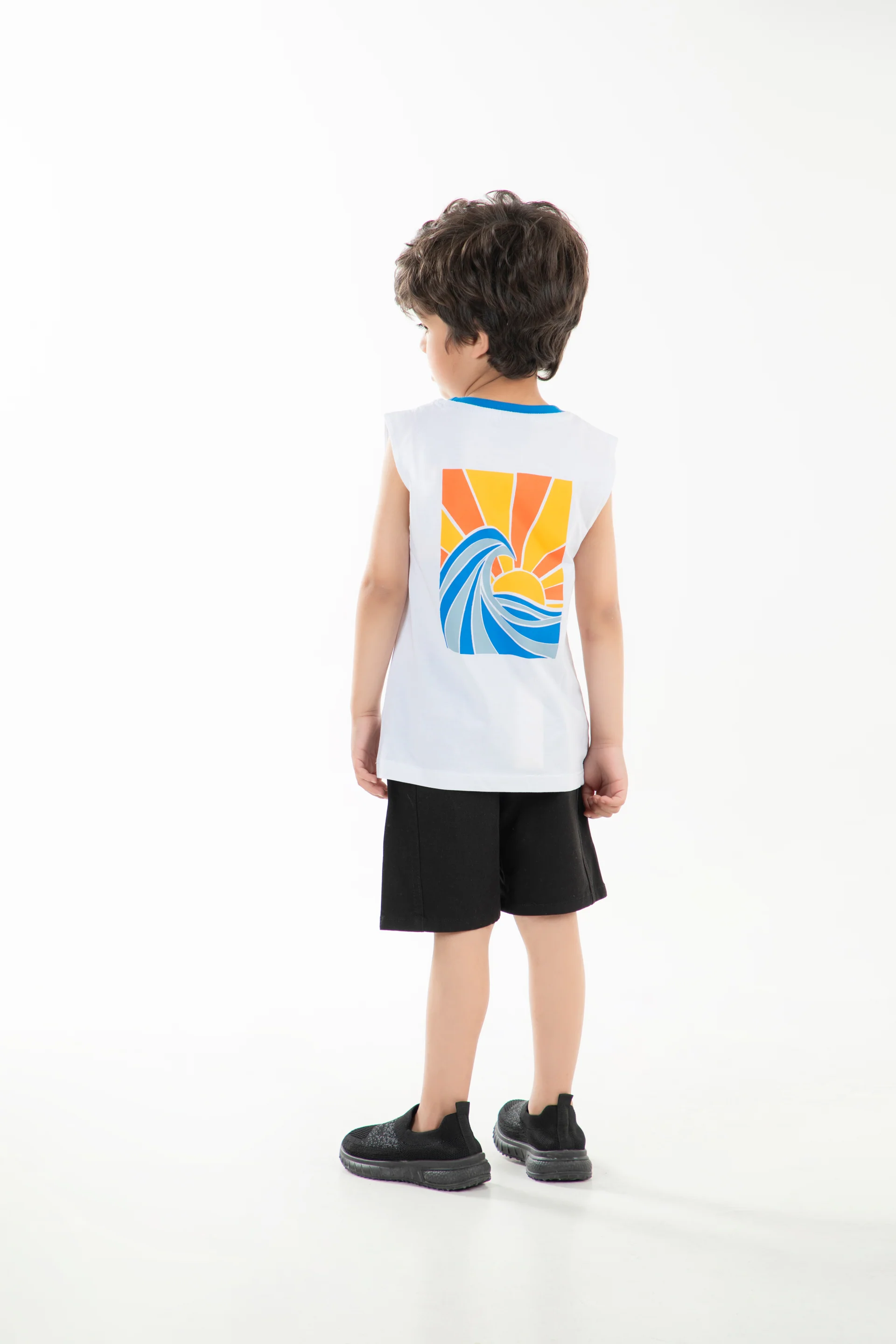 Sleeveless Beach Tee - Image 4