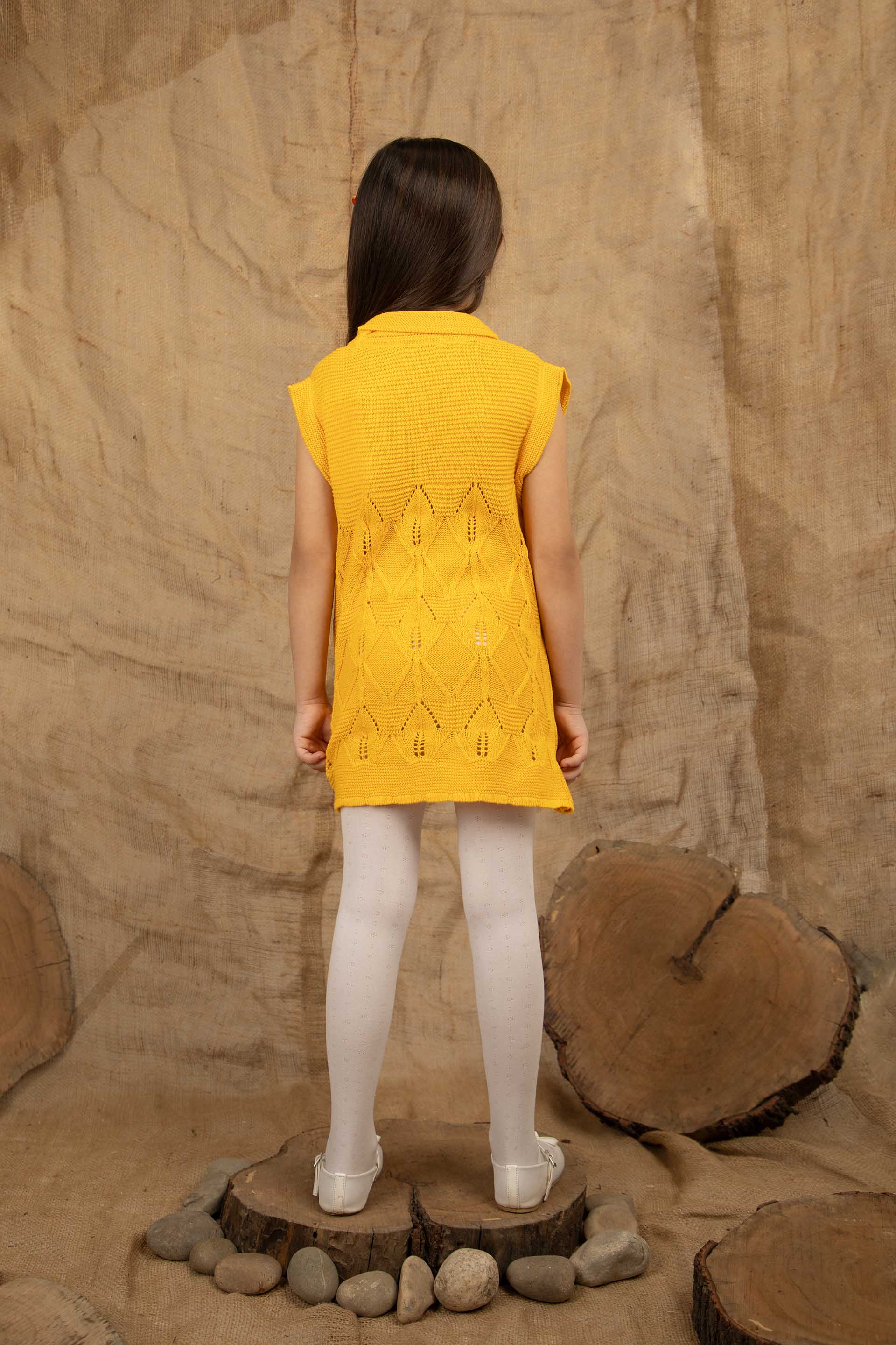 Sleeveless Sweater Mustard - Image 4