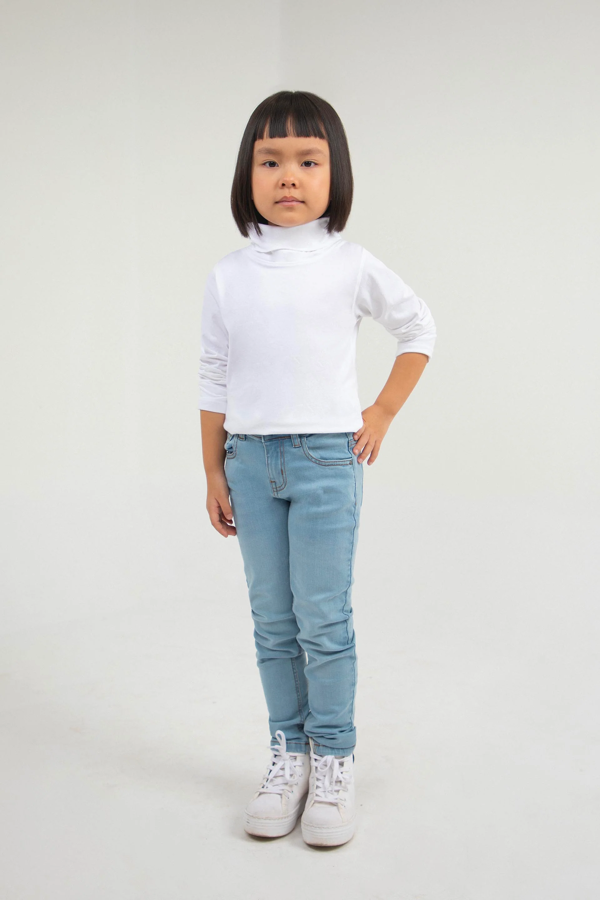 Hight Neck White - Image 2