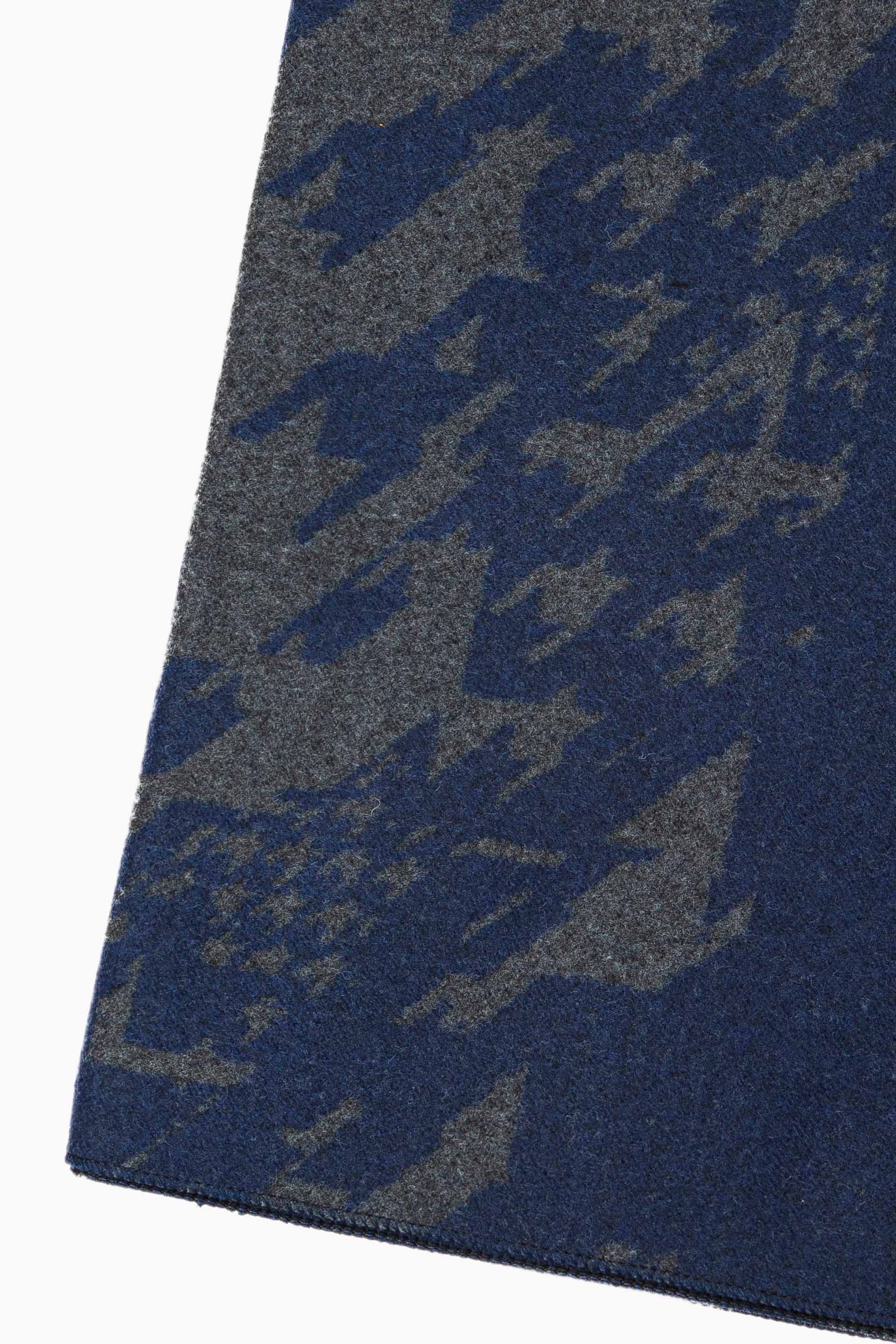 Abstract Scarf - Image 2