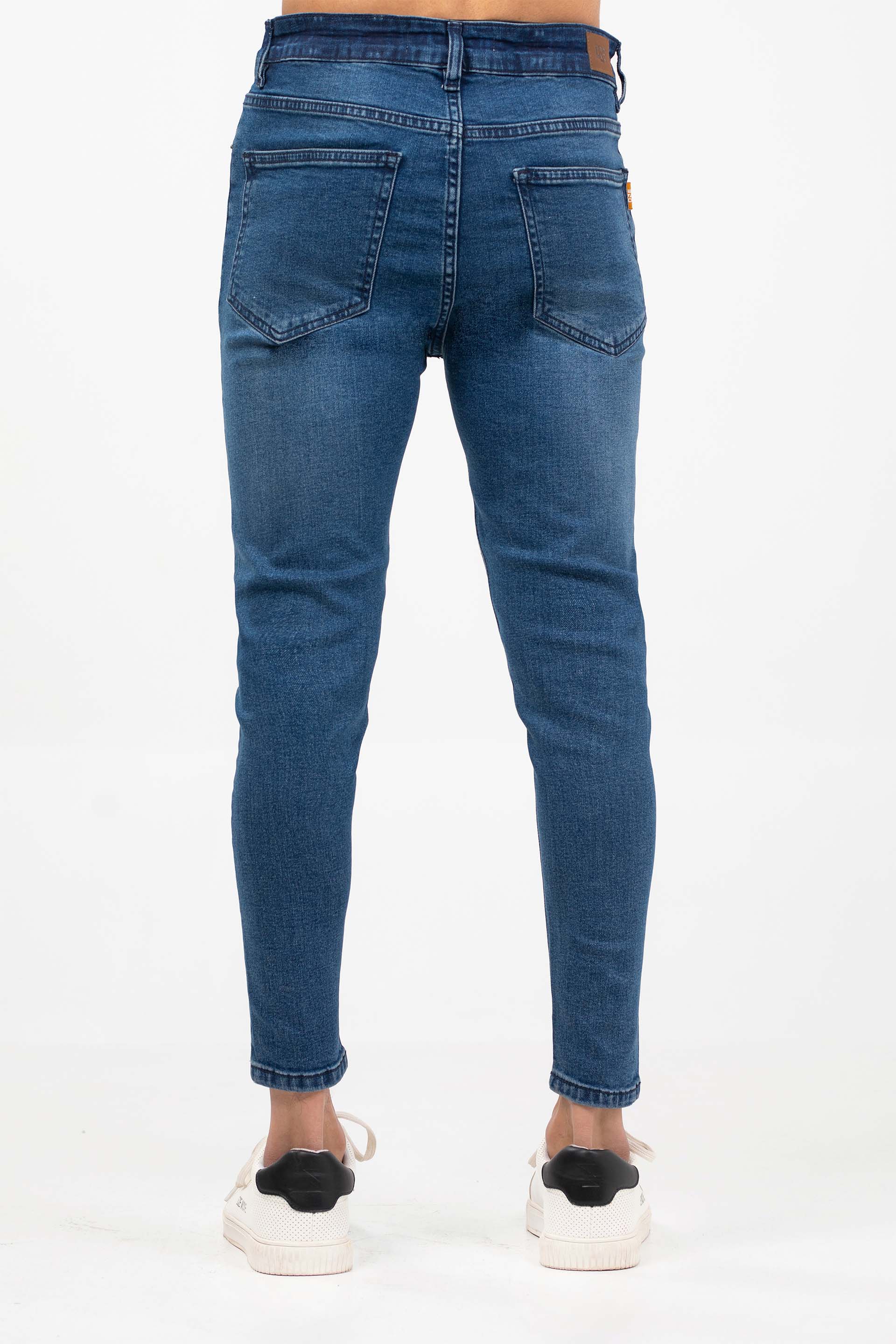 Cropped Tapered Jeans - Image 3