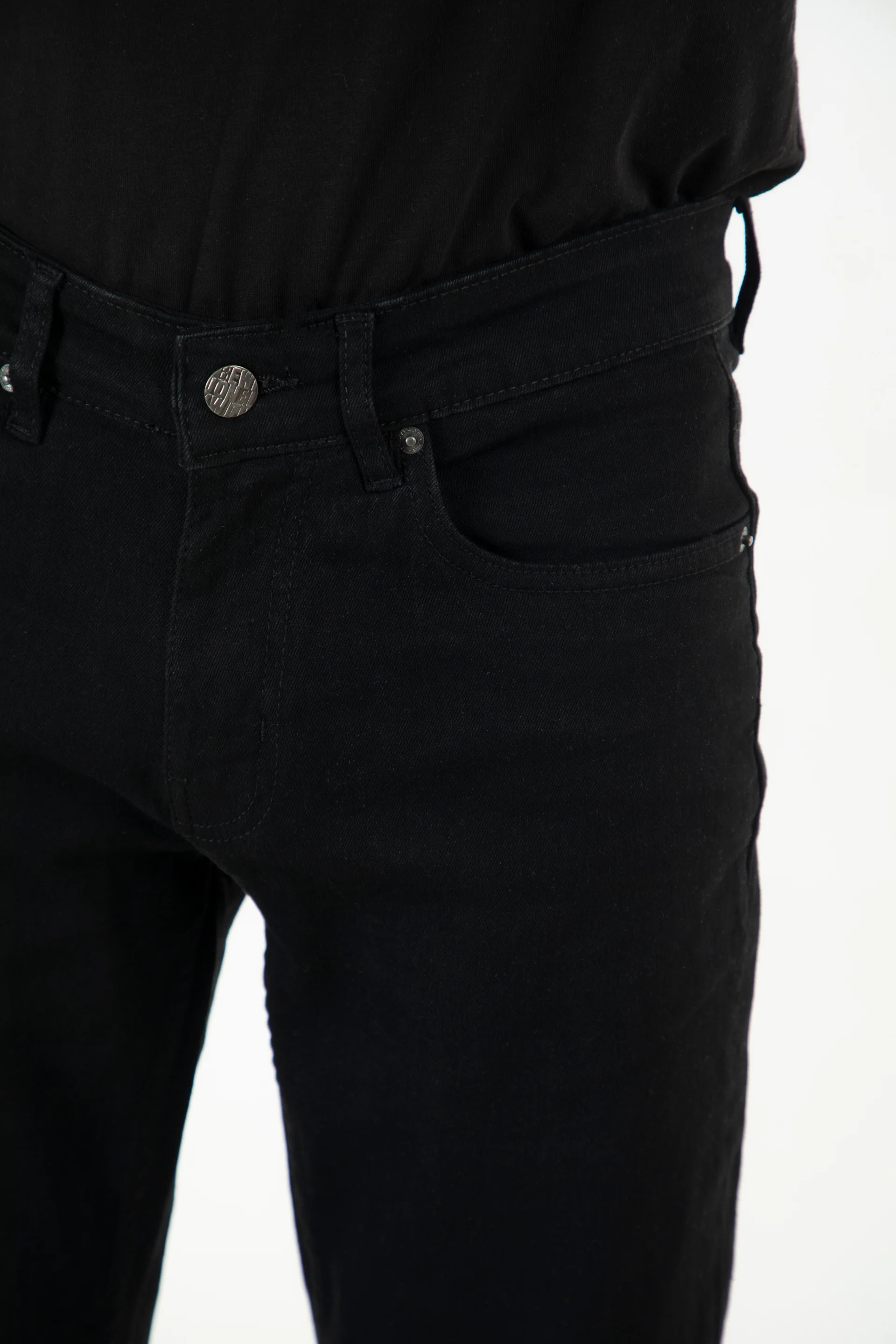 Basic Slim Jeans - Image 2