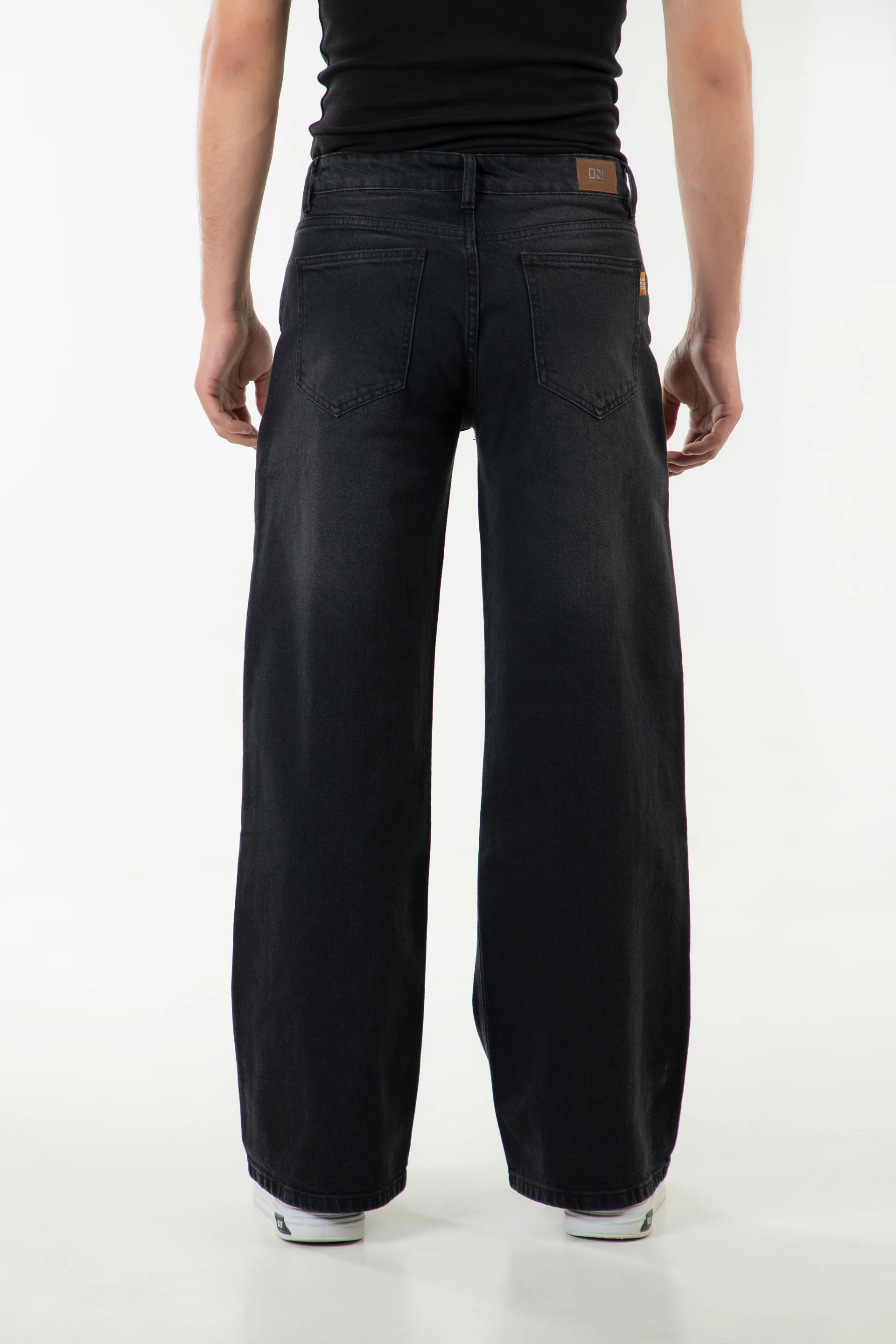Washed Wide Leg Jeans - Image 3