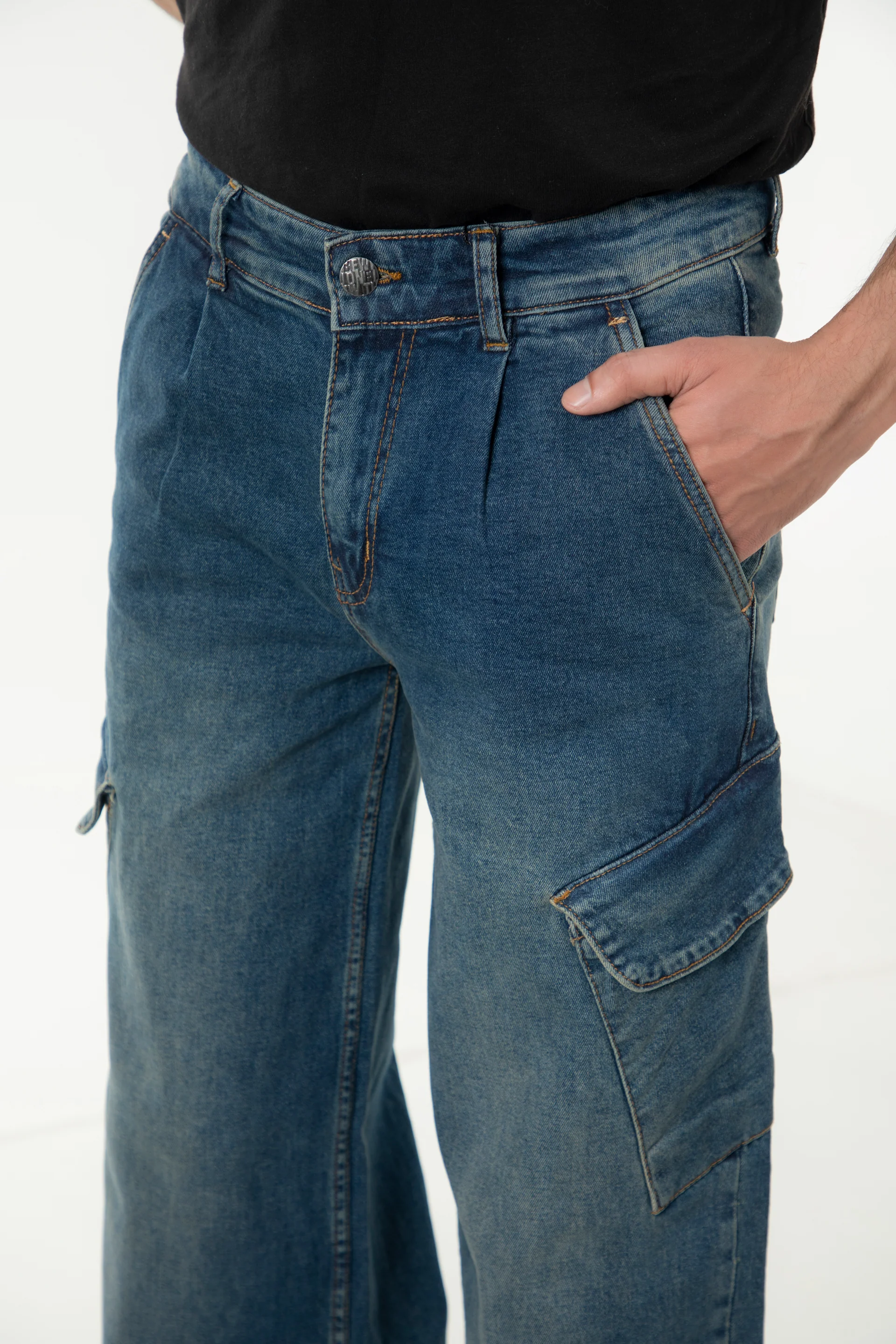Washed Wide Leg Jeans - Image 2