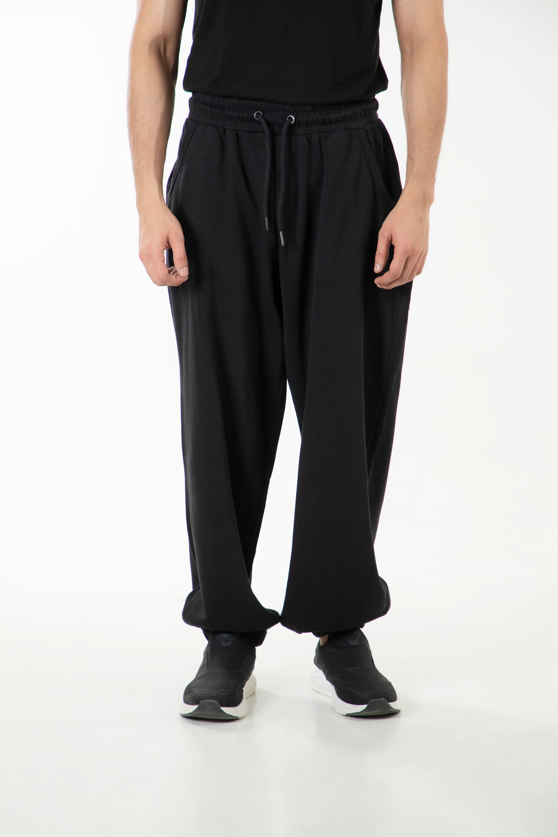 Basic Baggy Trackpants - Image 3