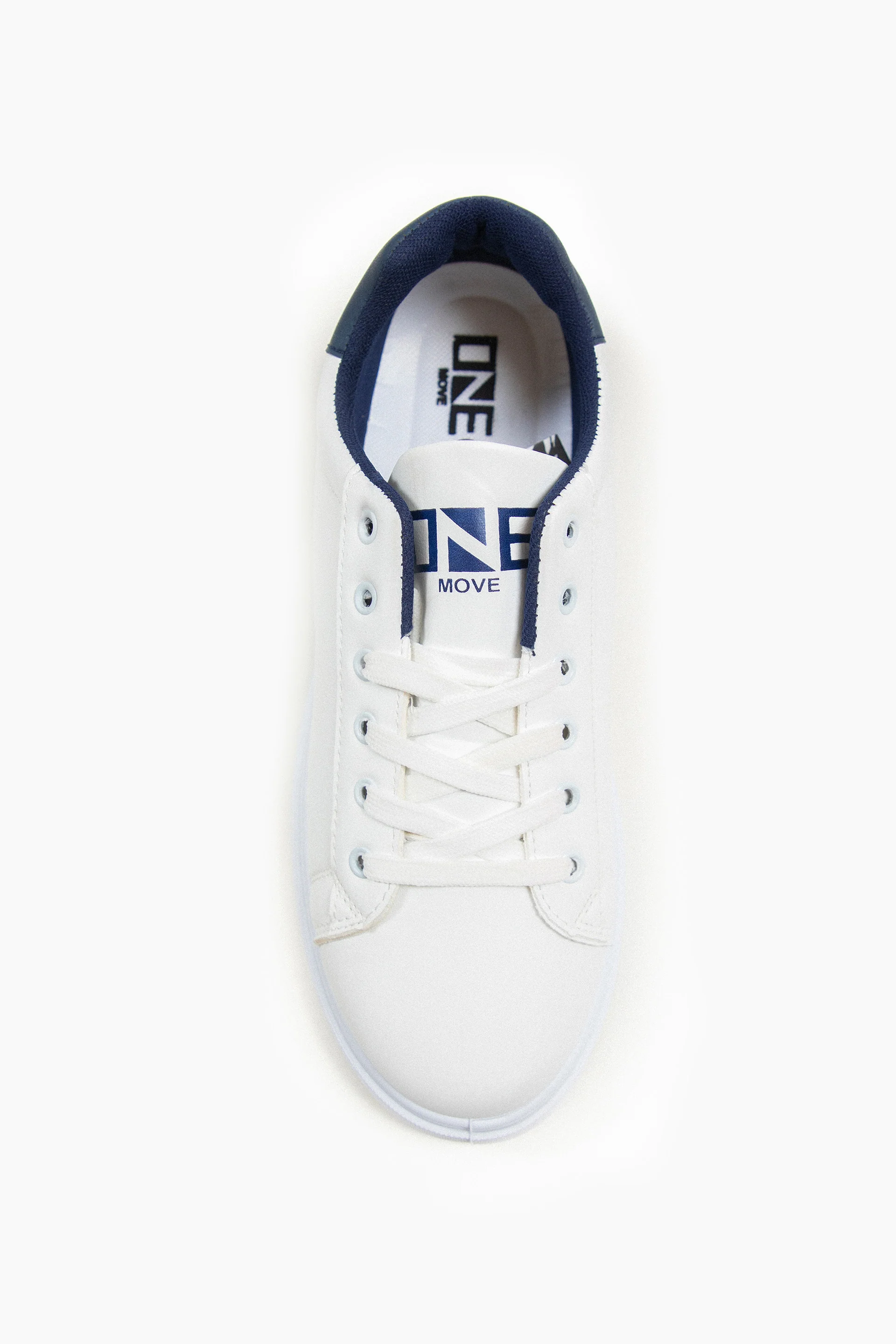 Contrasting Sneakers - Image 5