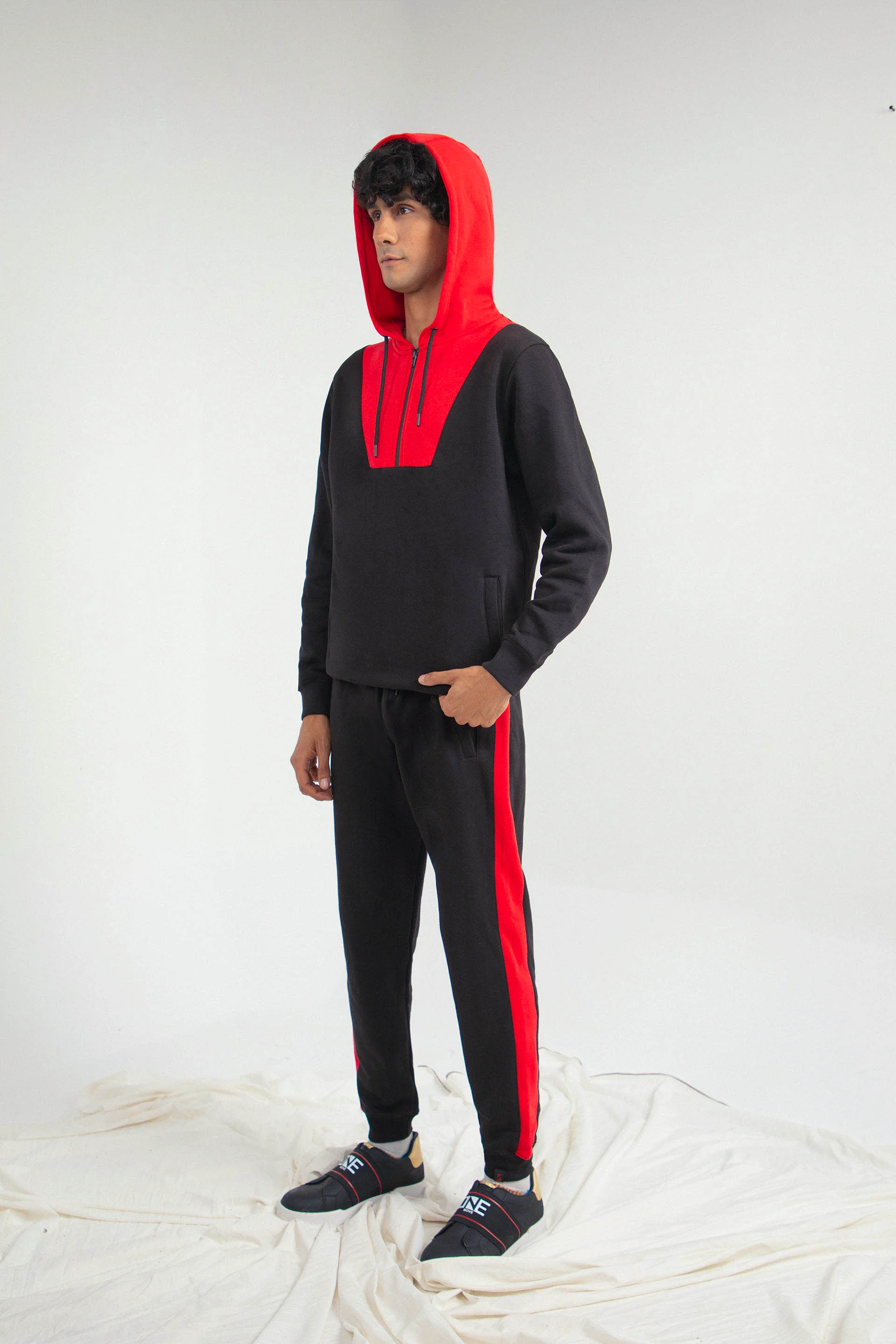 Half Zipper Hoodie Black/Red - Image 2