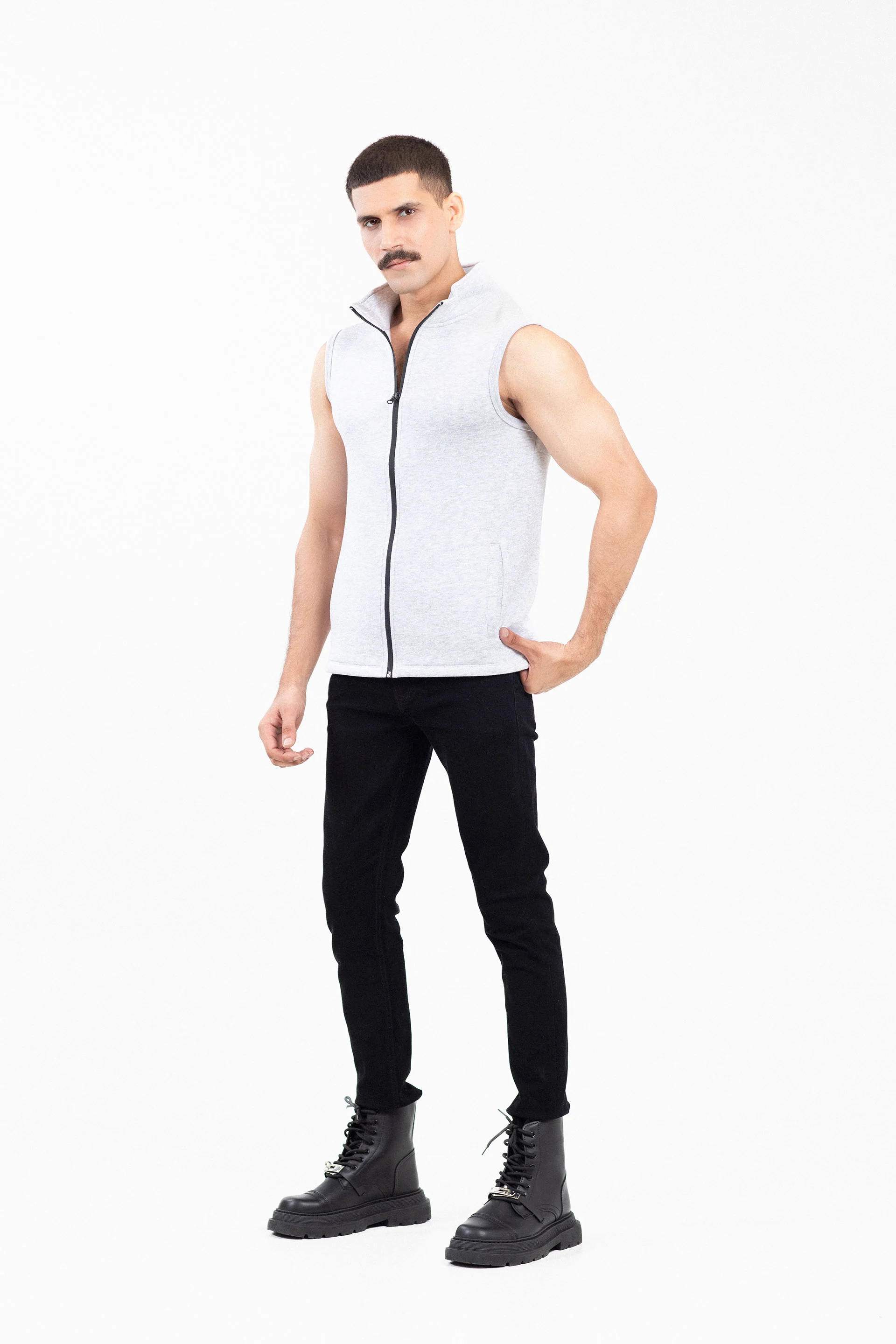 Sleeveless Mockneck Zipper - Image 3