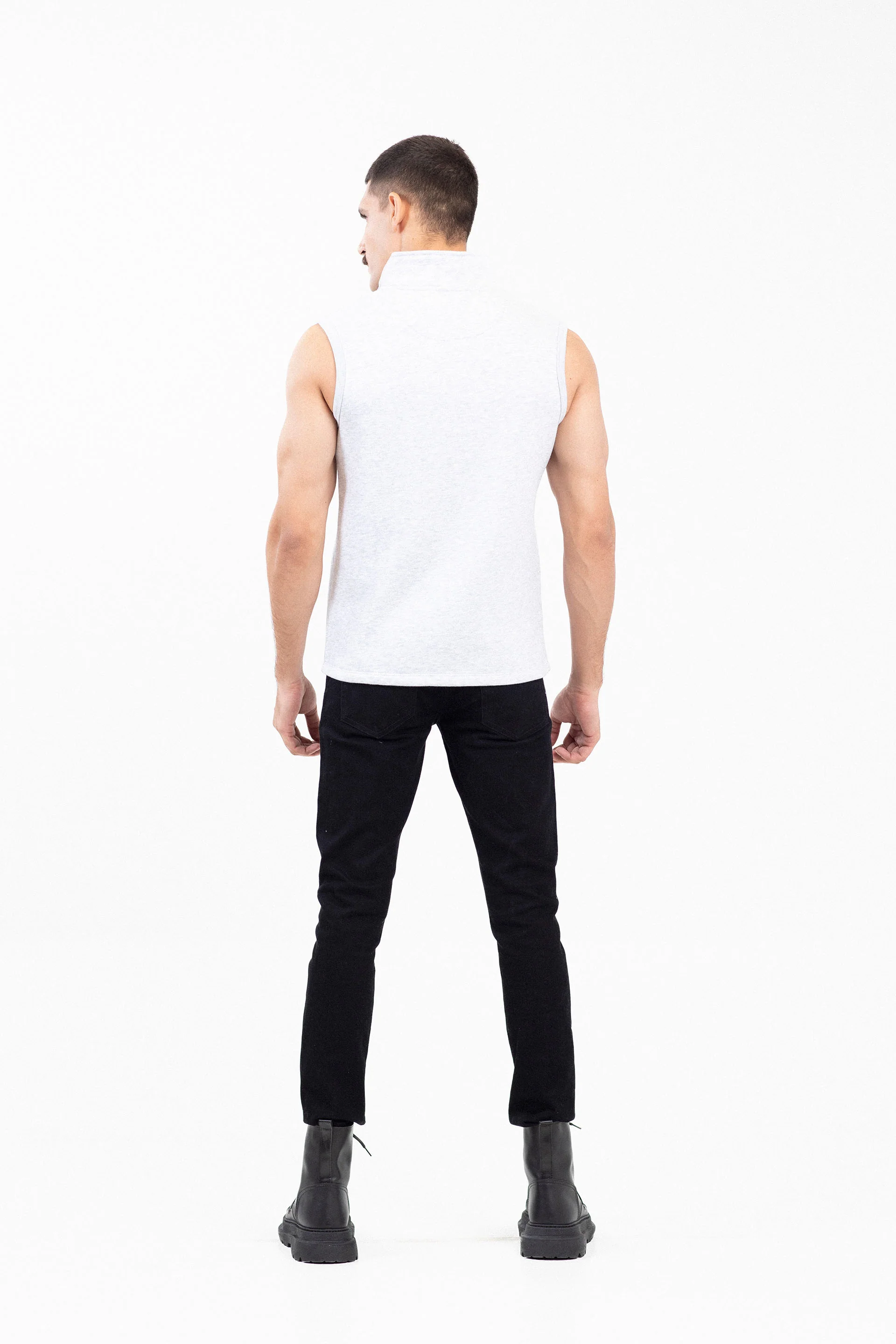 Sleeveless Mockneck Zipper - Image 4