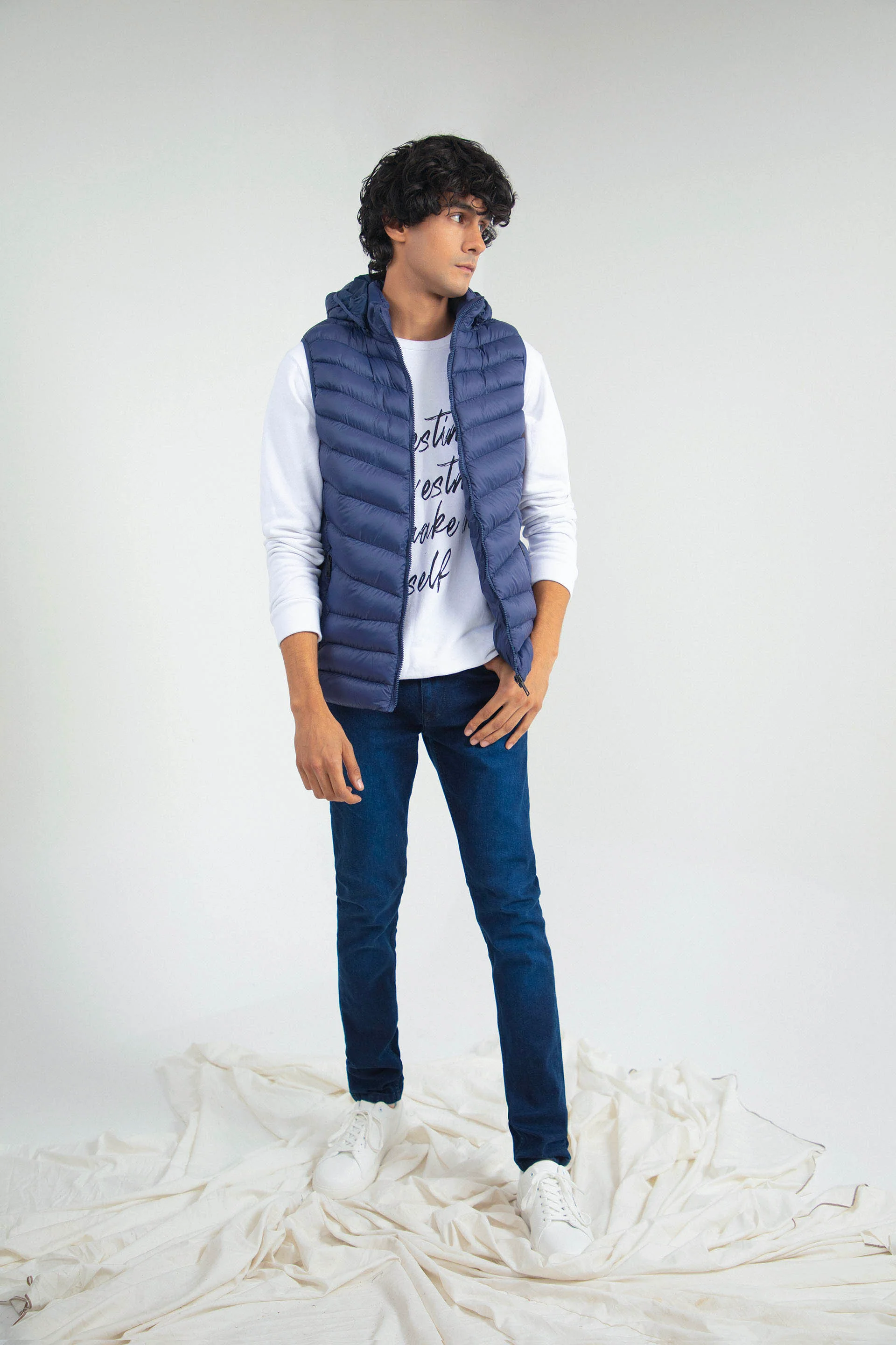Sleeveless Puffer Navy - Image 2