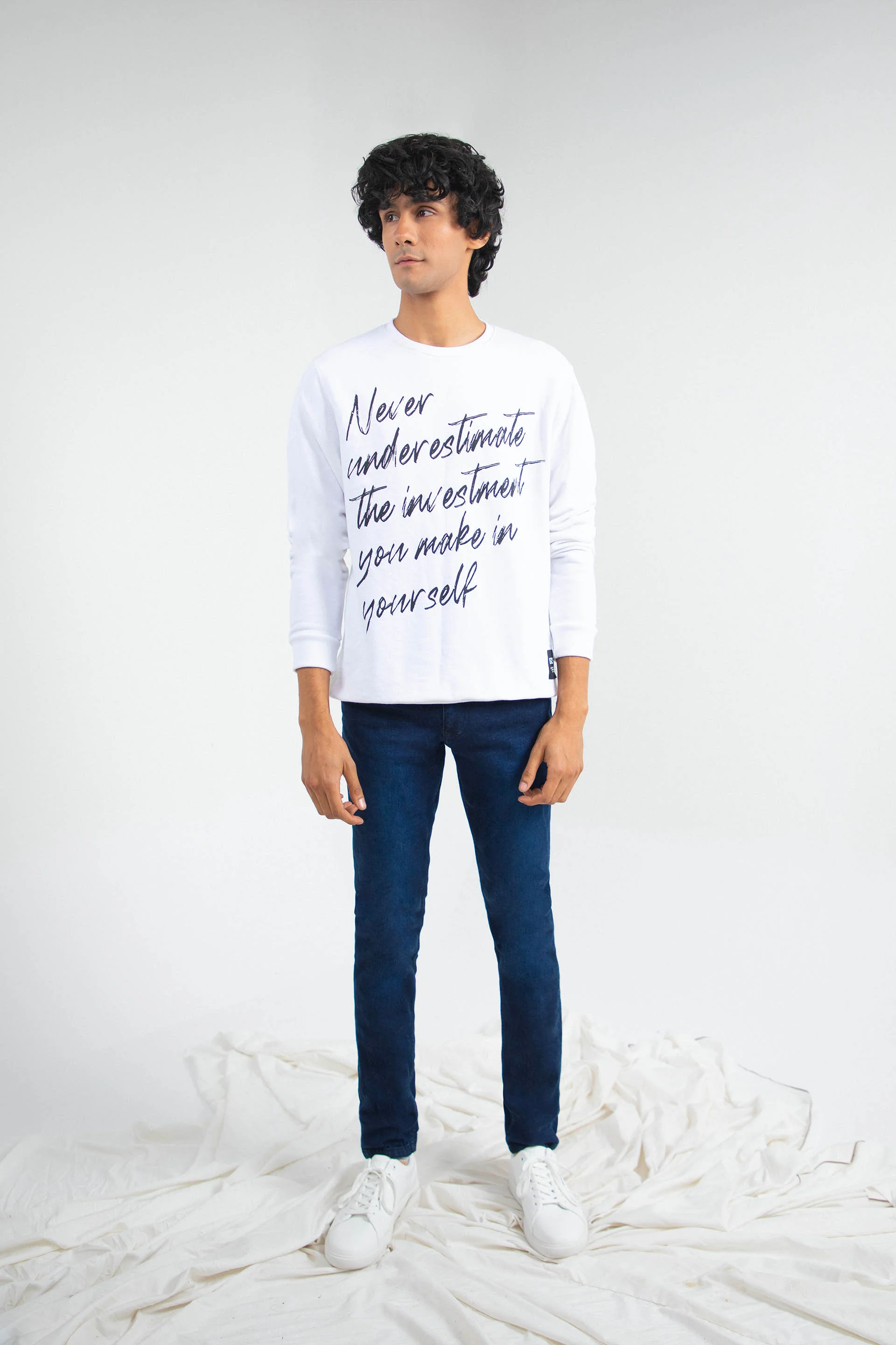 Statement Sweatshirt White - Image 3