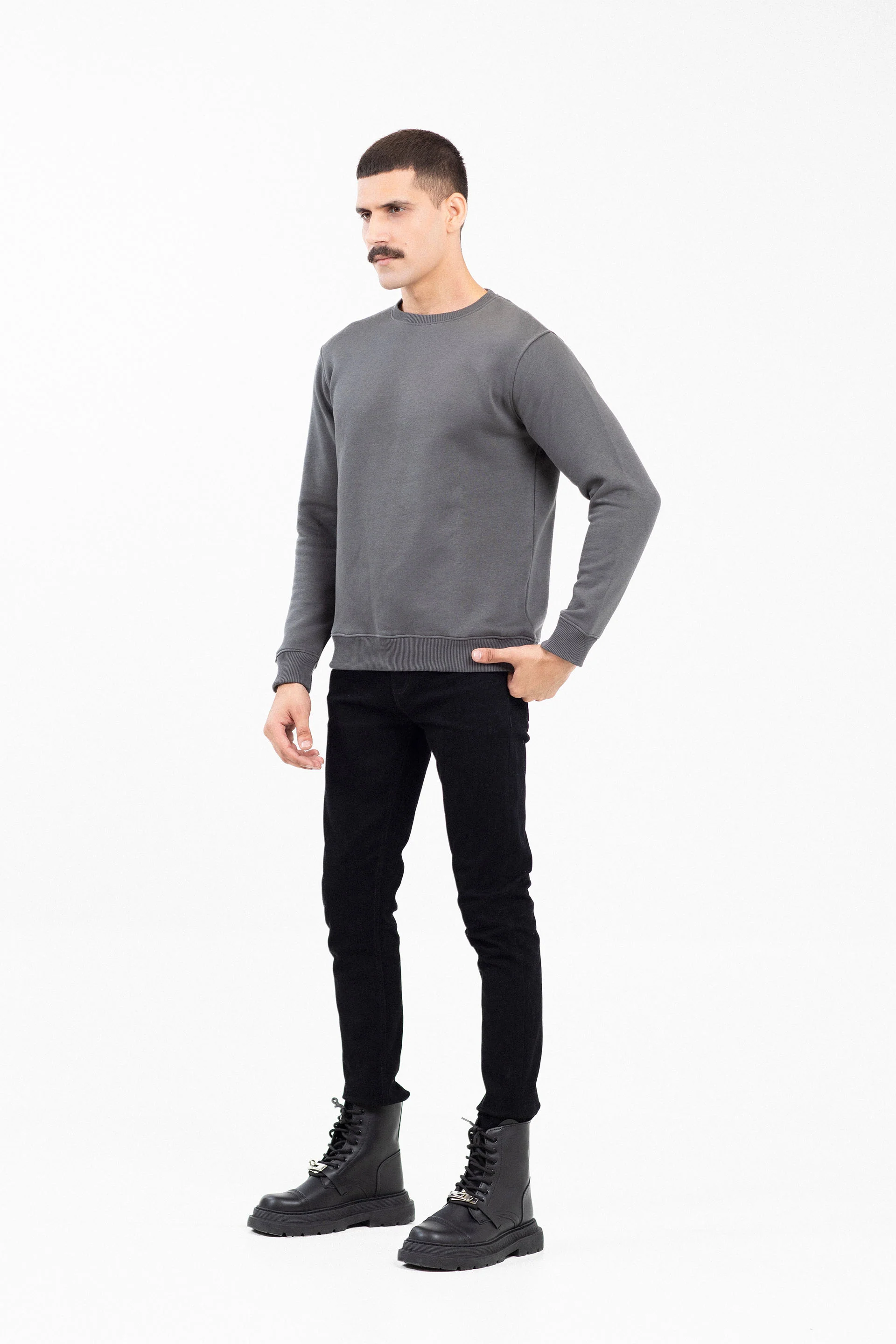Basic Sweatshirt - Image 3