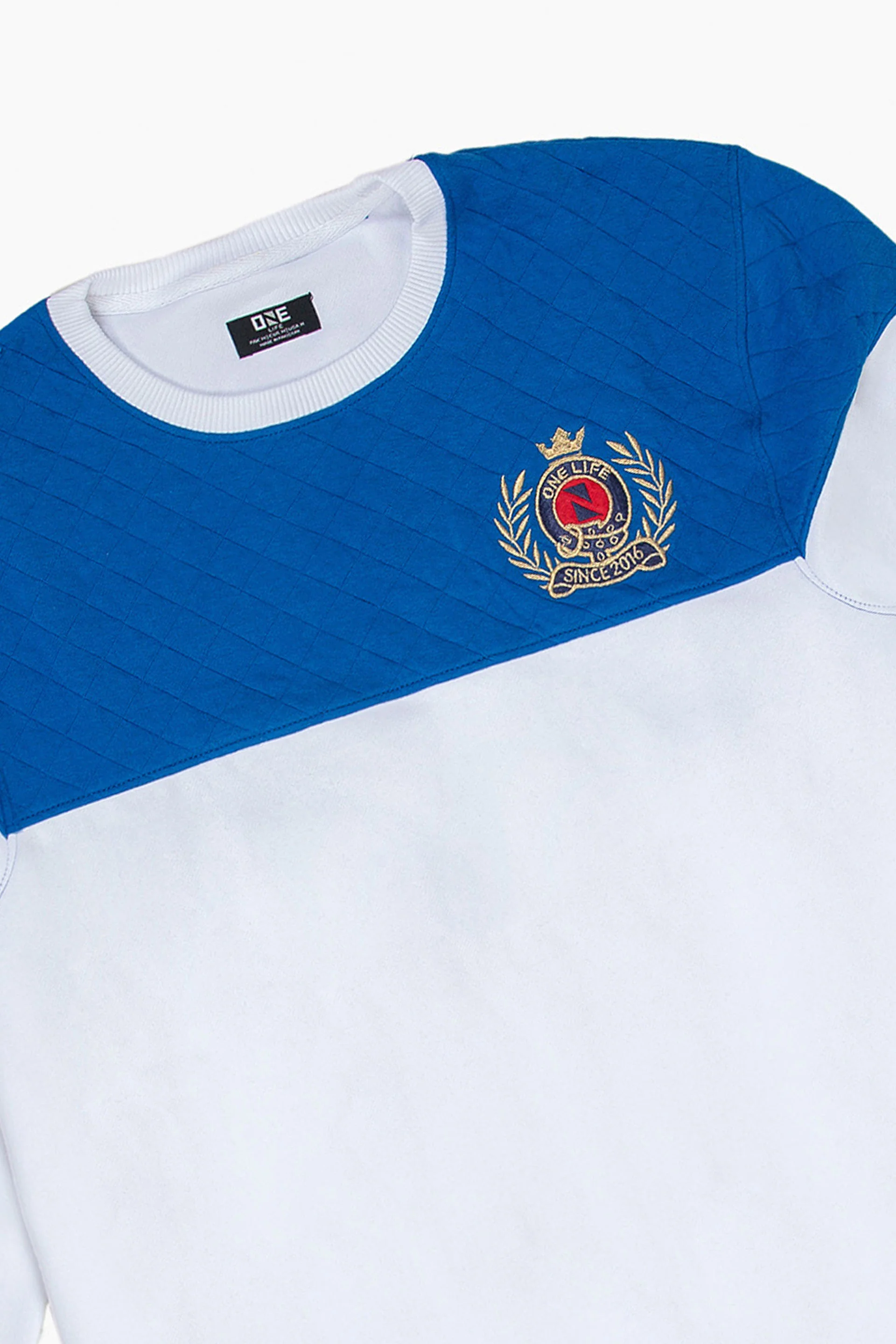 Contrasting Sweatshirt - Image 2