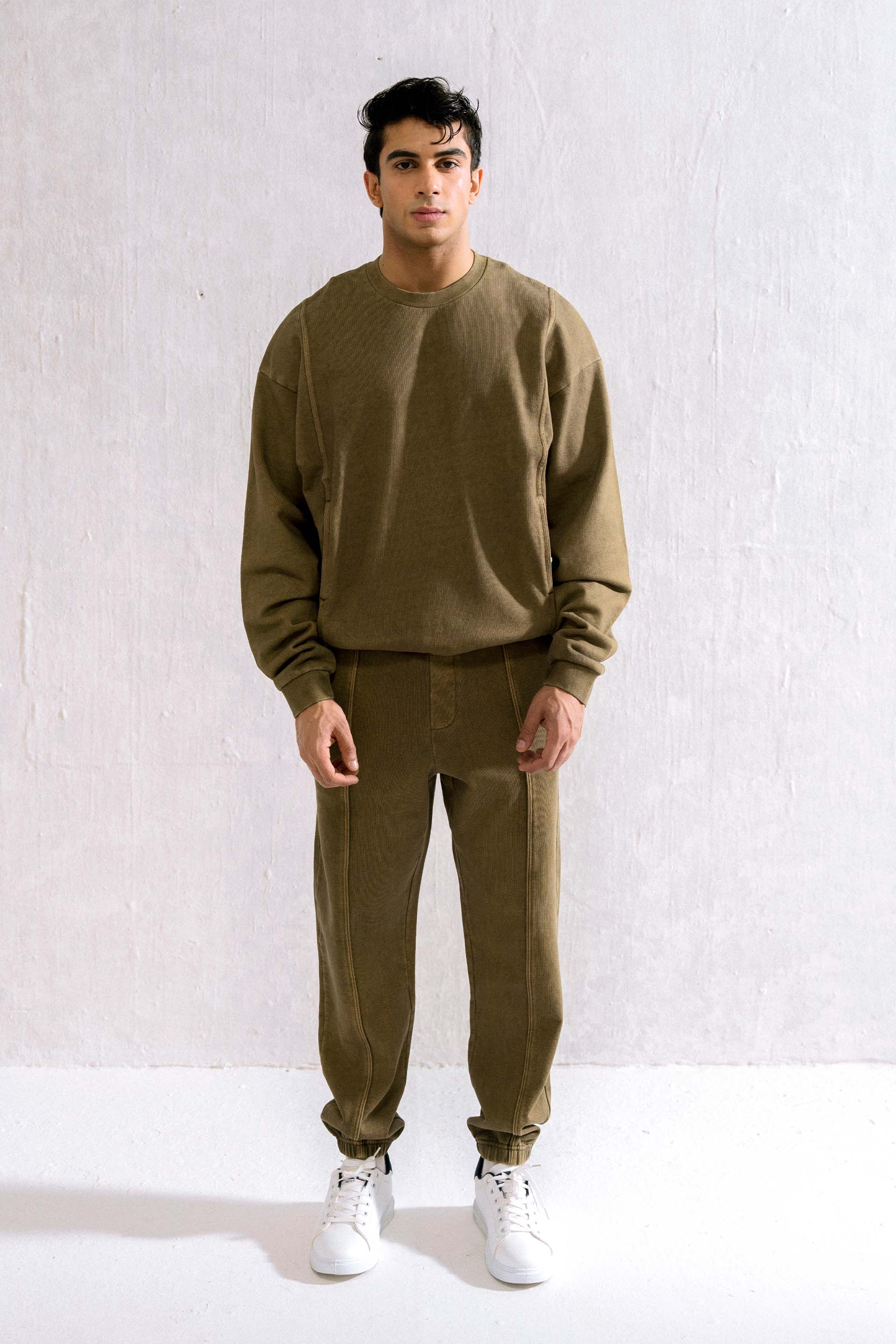 Front Seam Sweatshirt - Image 3