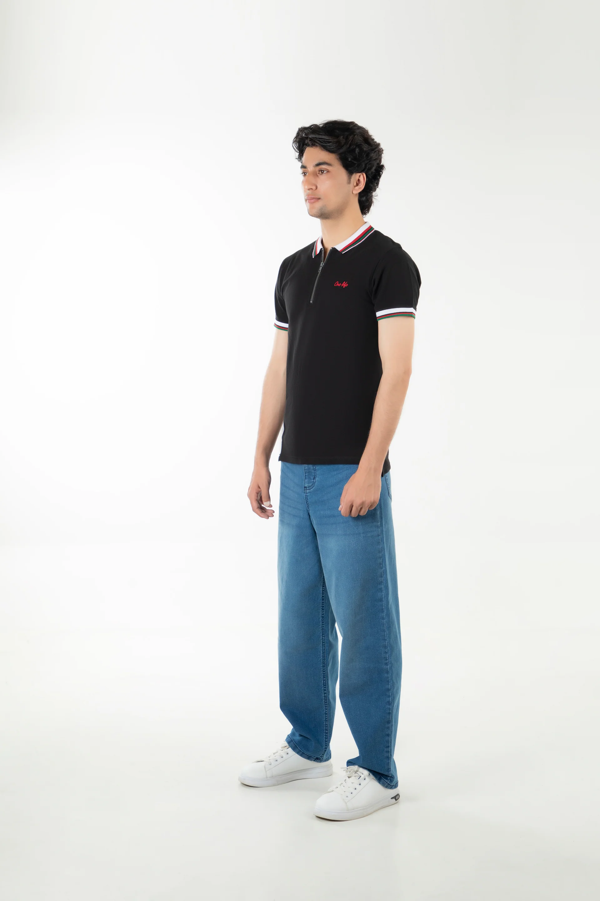 Zipped Regular Polo - Image 3