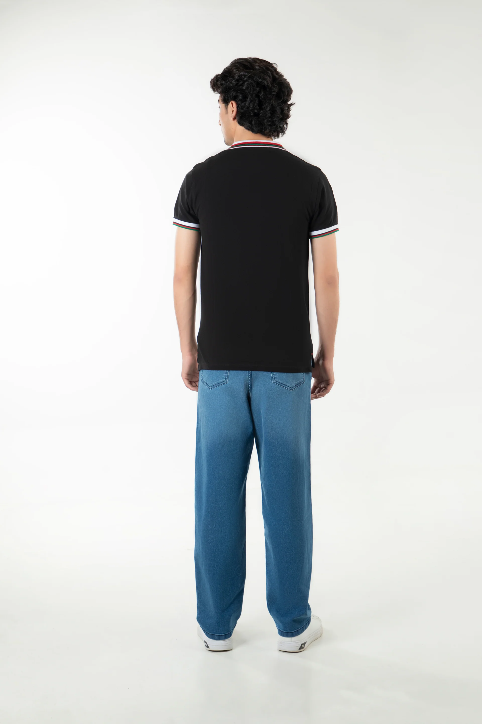 Zipped Regular Polo - Image 4