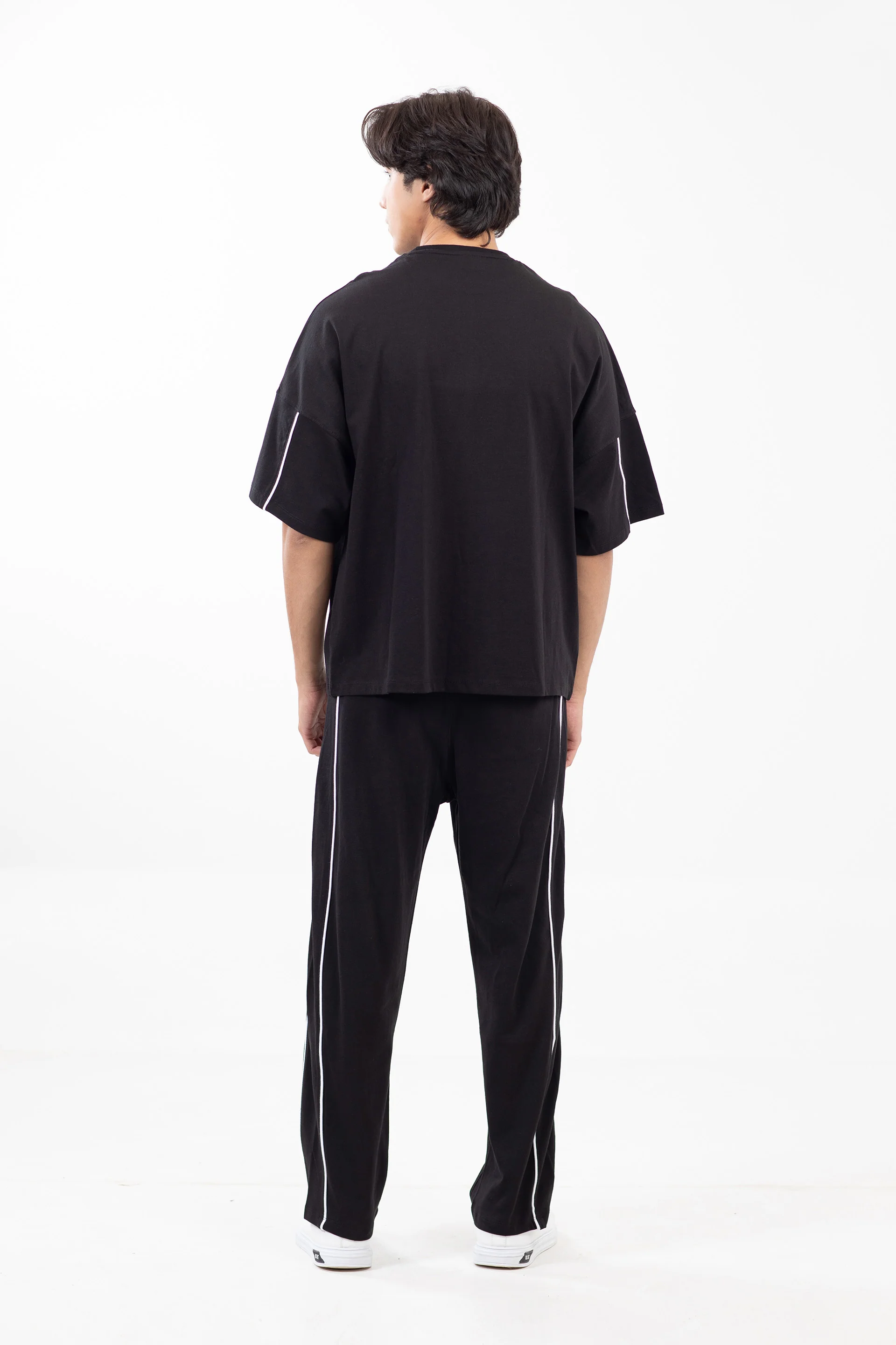 Baggy Graphic Tee - Image 5