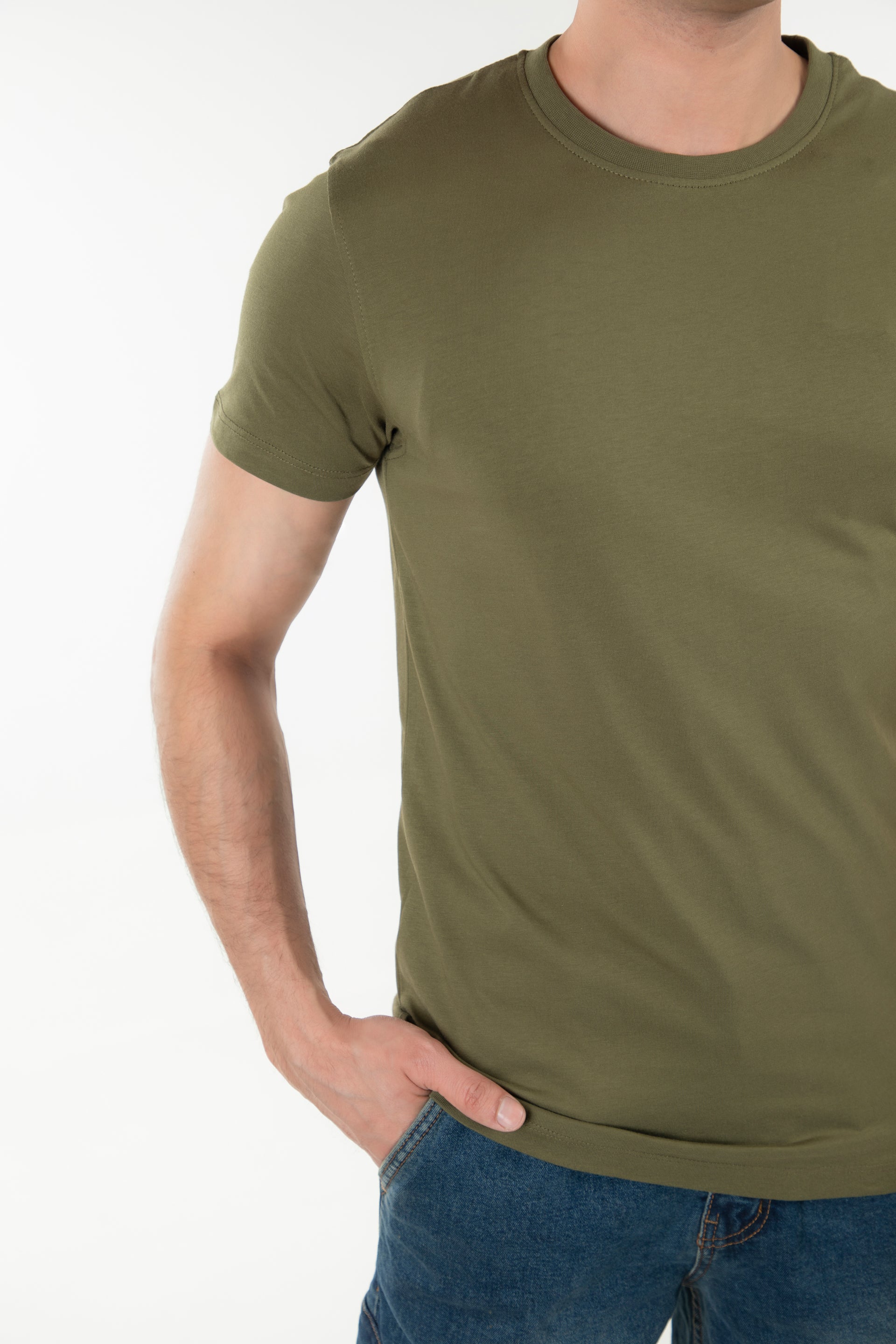 Basic Crew Neck - Image 2
