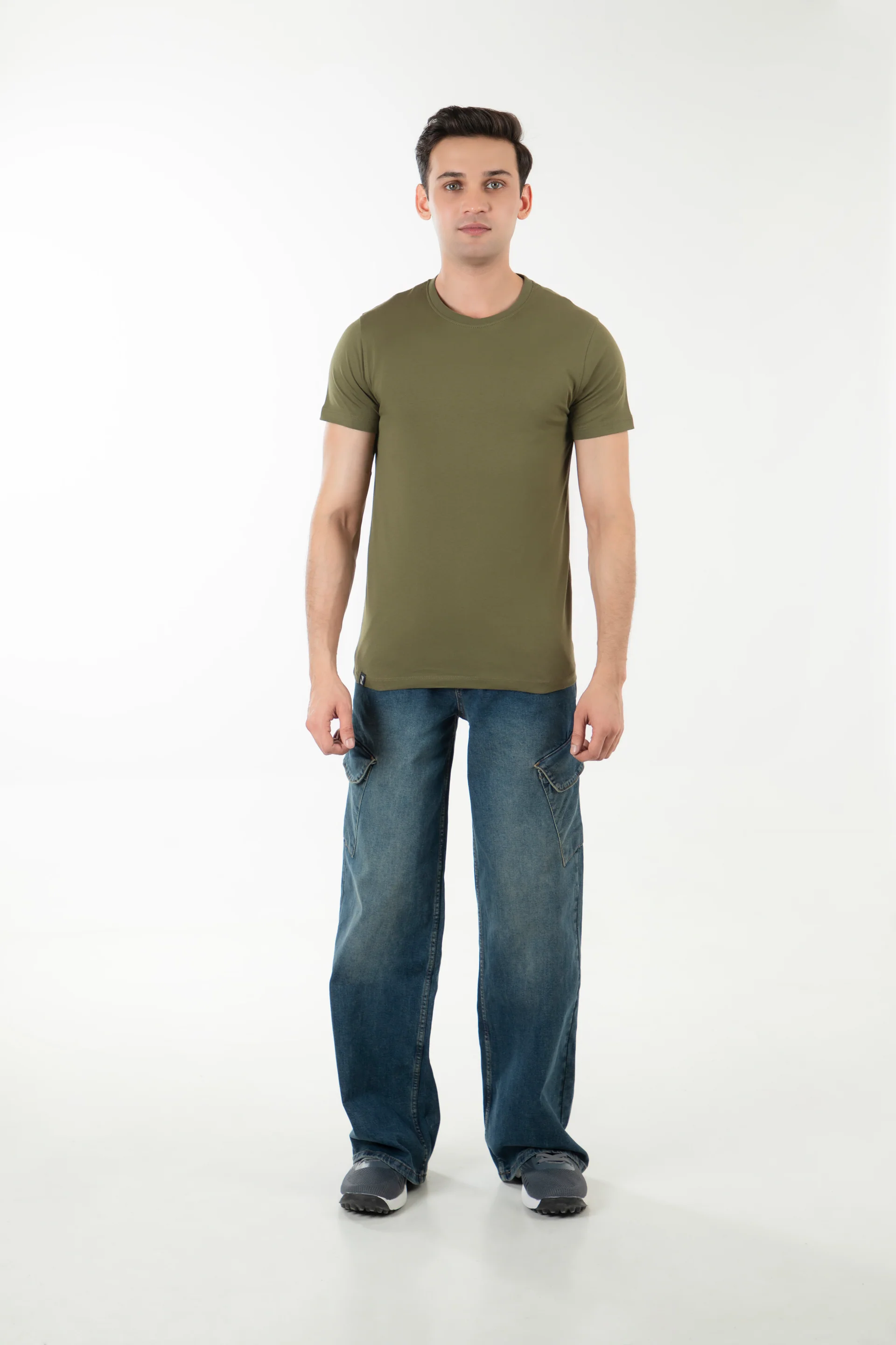 Basic Crew Neck - Image 3