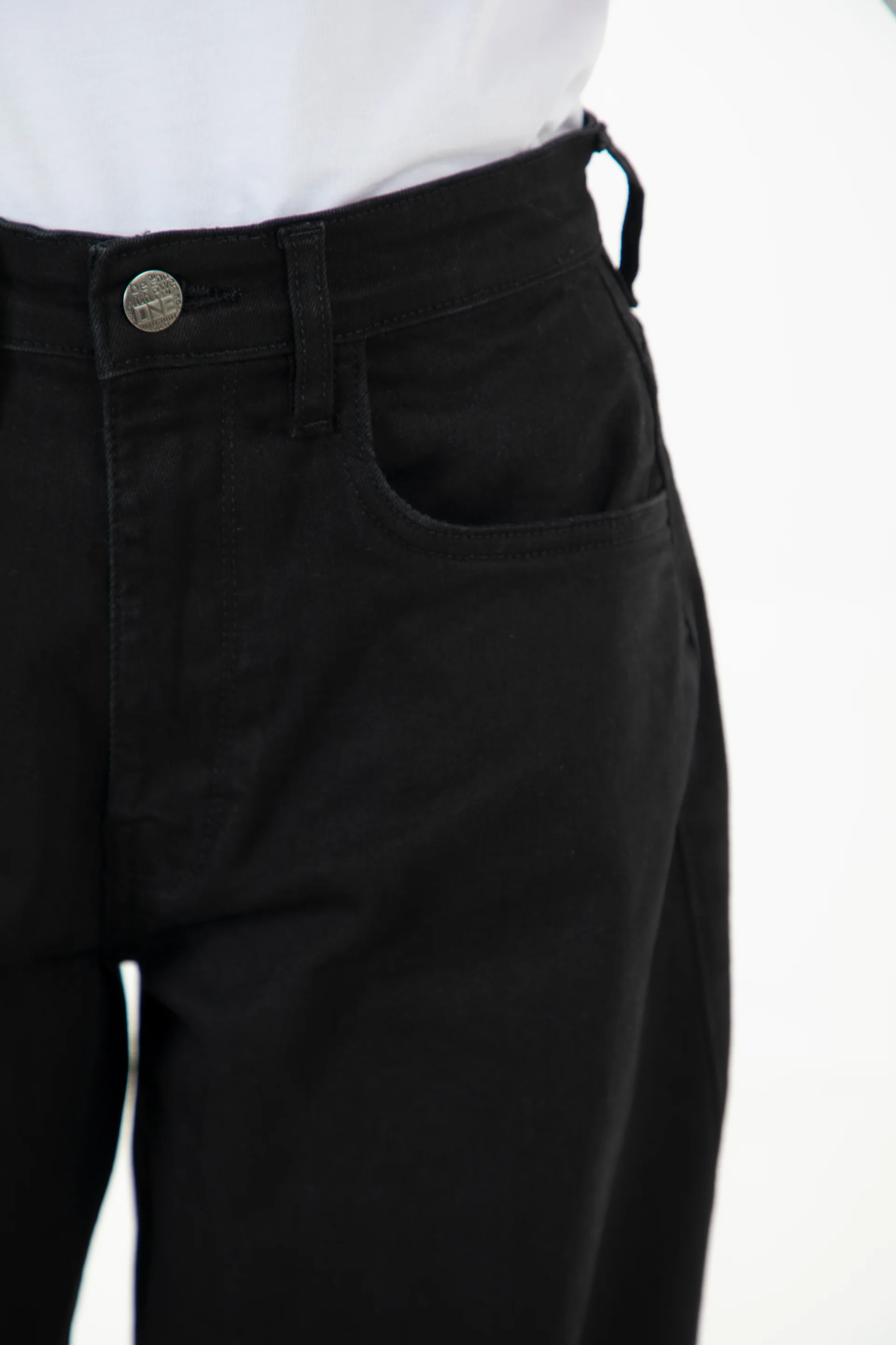Basic Wide Leg Jeans - Image 2