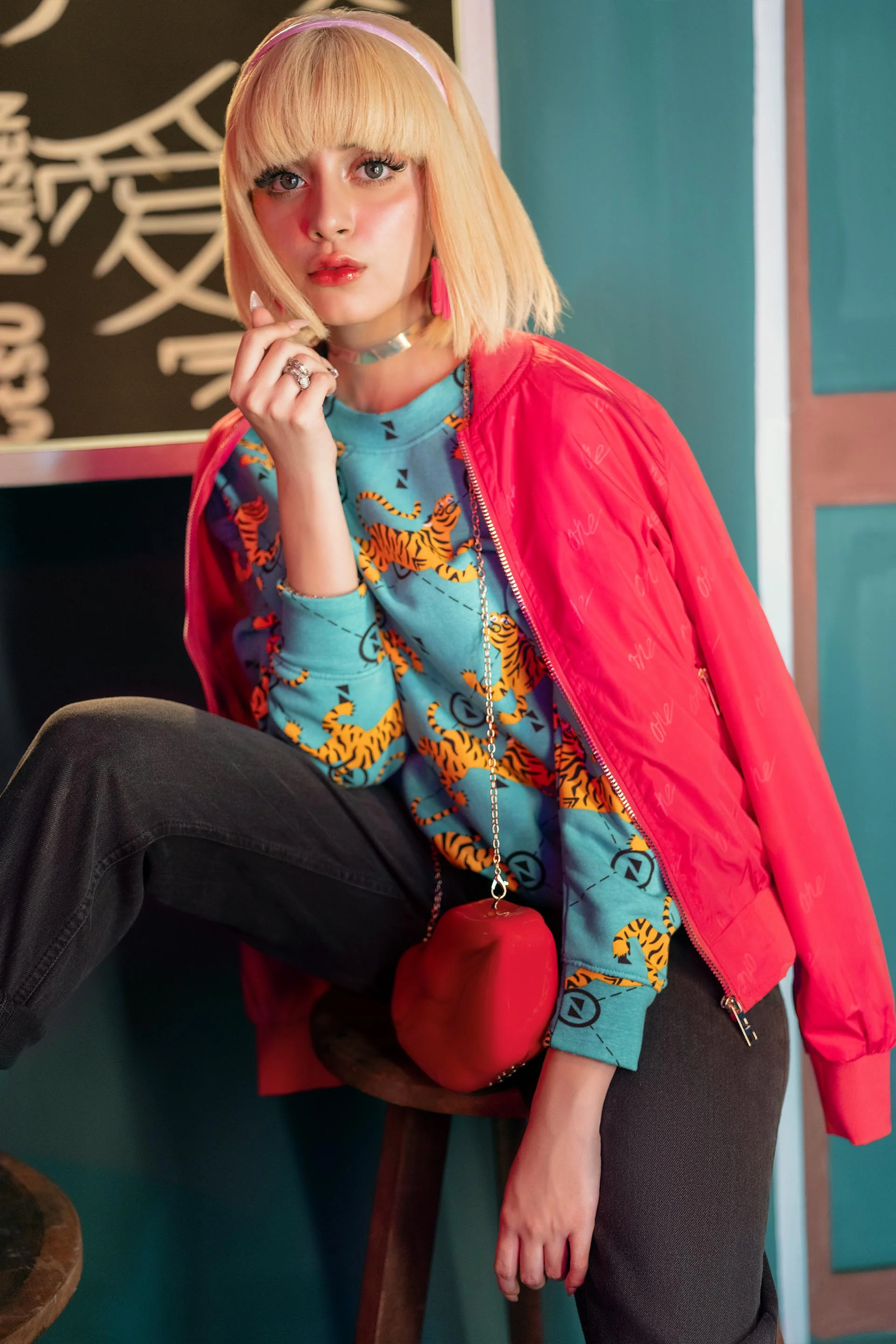 Logo Bomber Magenta - Image 2