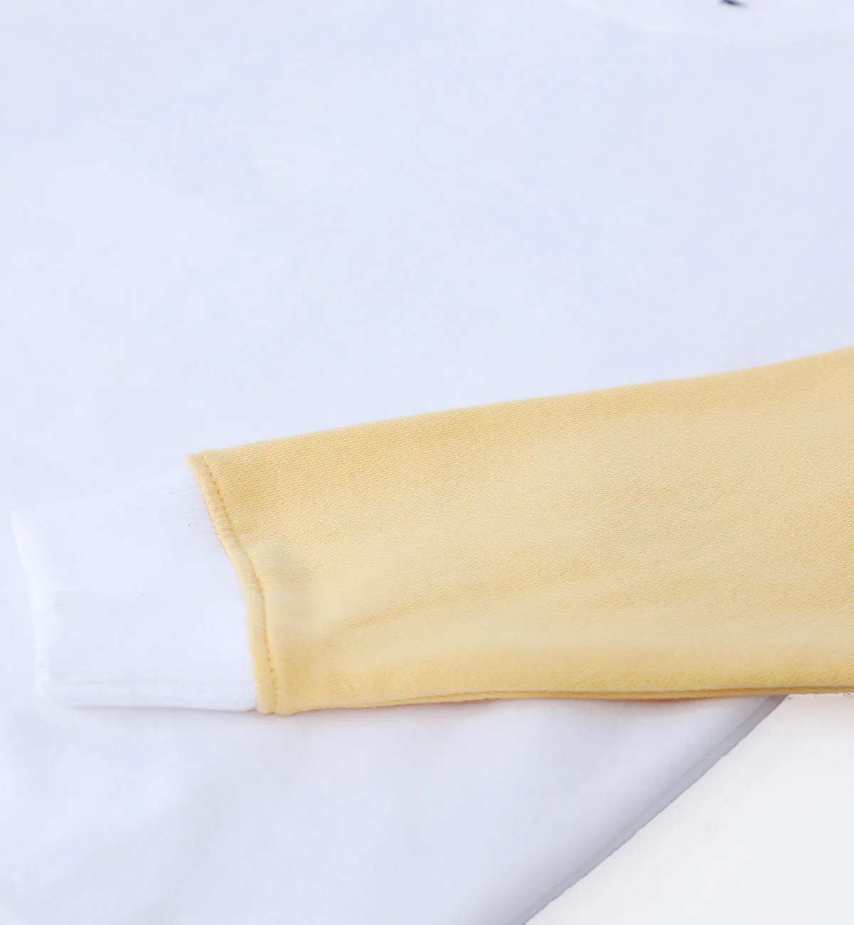 Raglan Sweatshirt White/Yellow - Image 3
