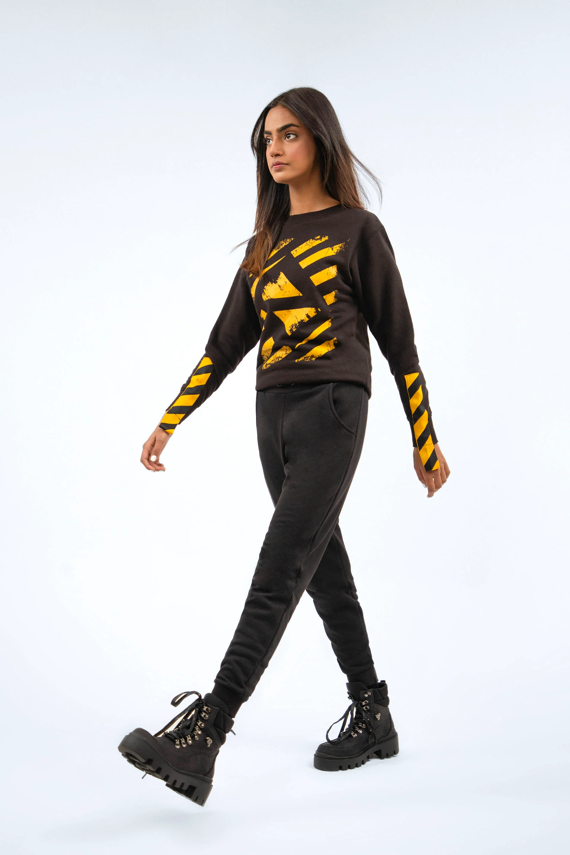 Sports Sweatshirt Black - Image 2