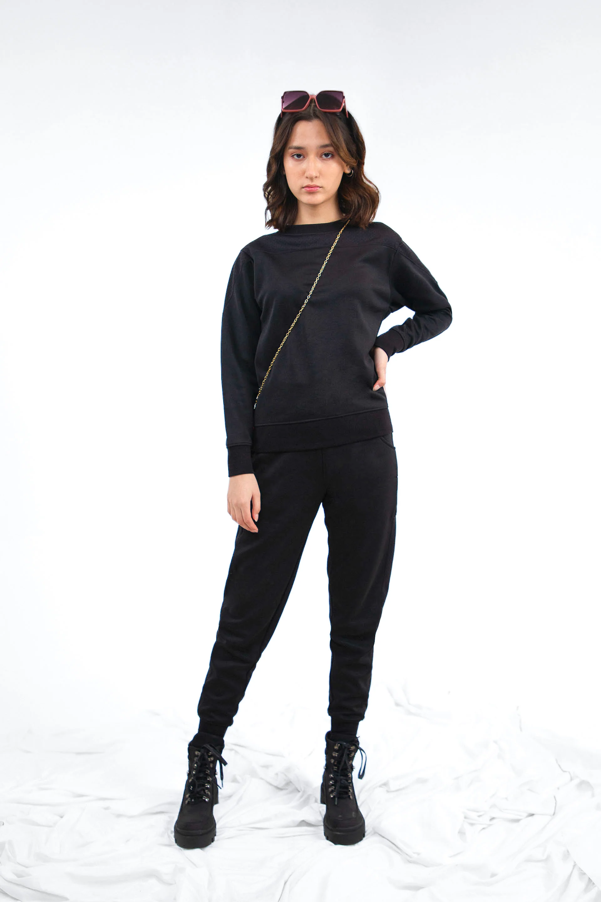 Mesh Sweatshirt Black - Image 2