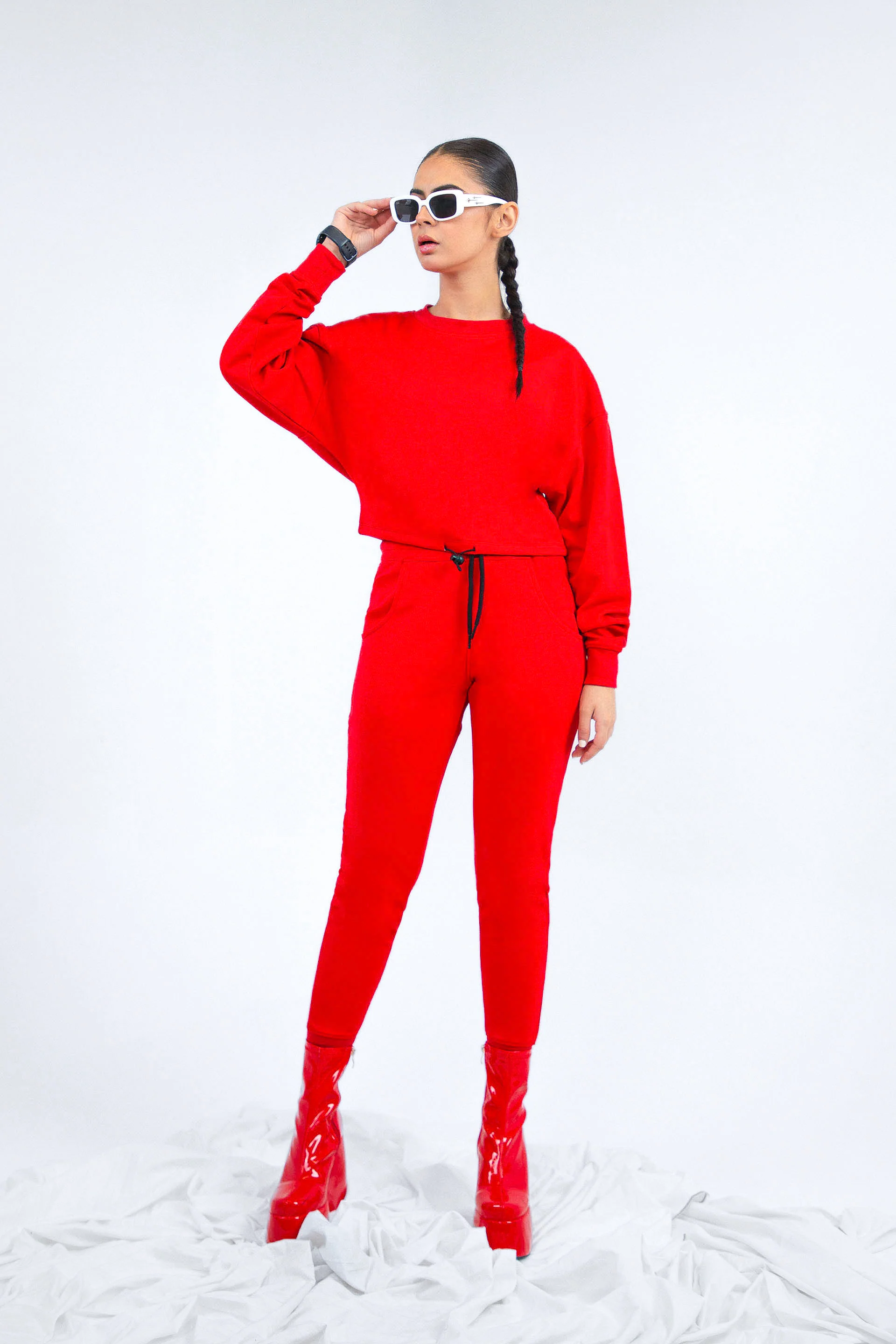 Cropped Sweatshirt Crimson - Image 2