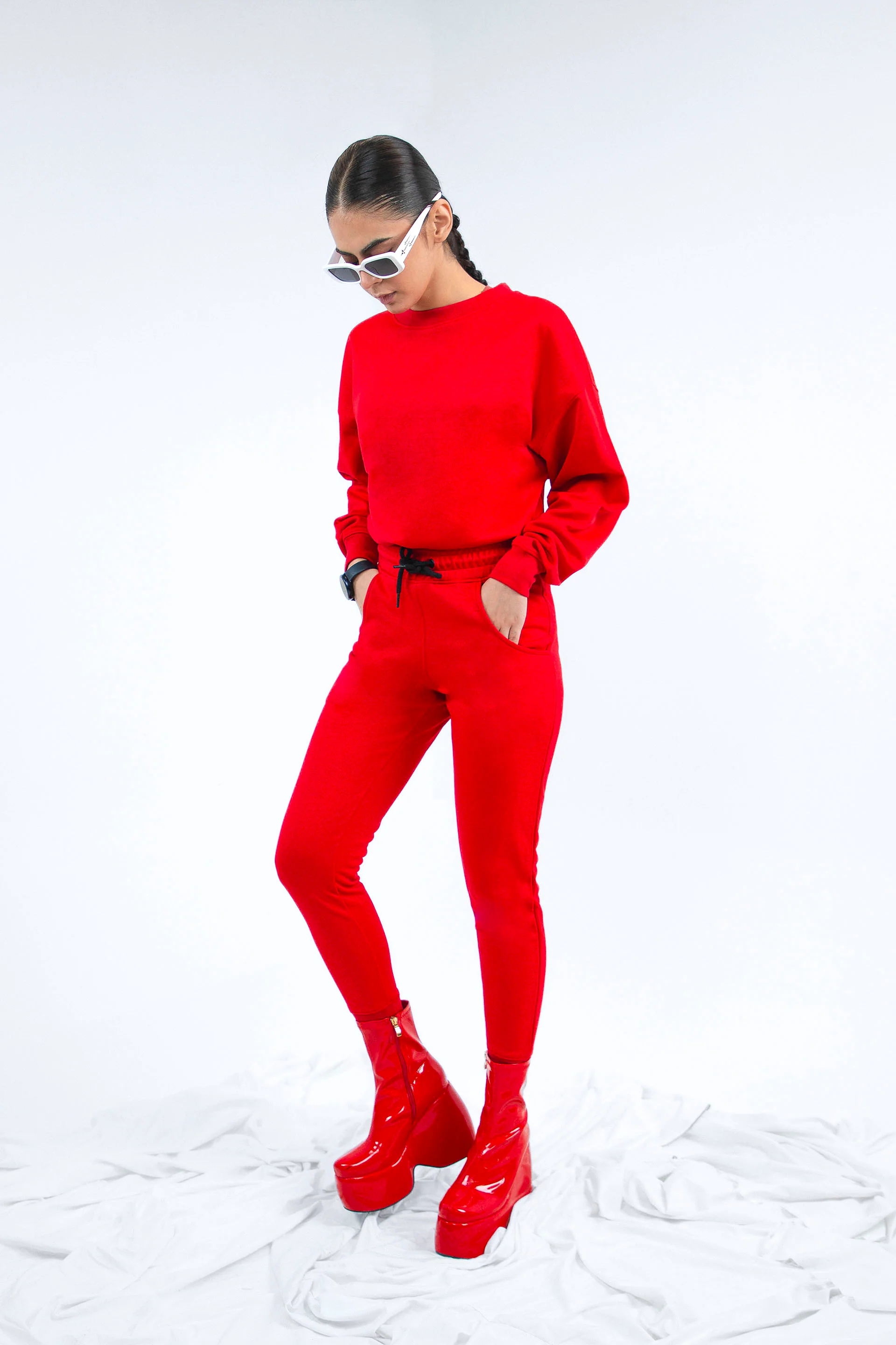 Cropped Sweatshirt Crimson - Image 3