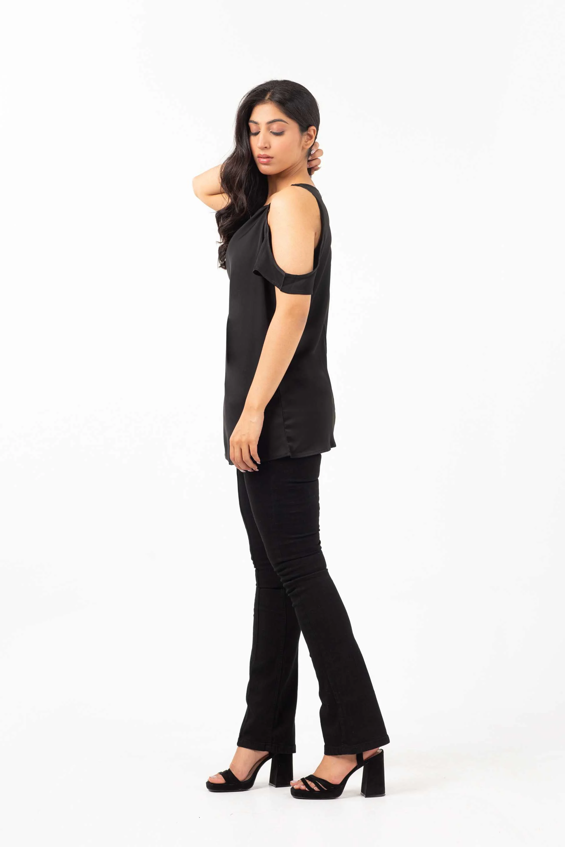 Chain Top Black - Image 3